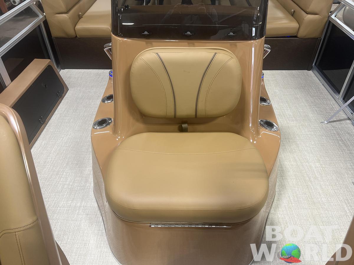 2026 Tahoe Pontoons Sport 2385 Center Console Fish Tritoon