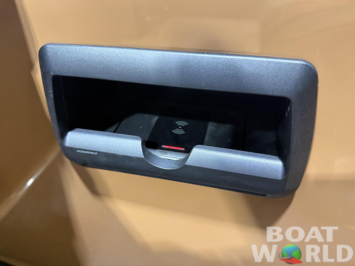 2026 Bentley Elite 223 Admiral Quad Lounge Tritoon $63995