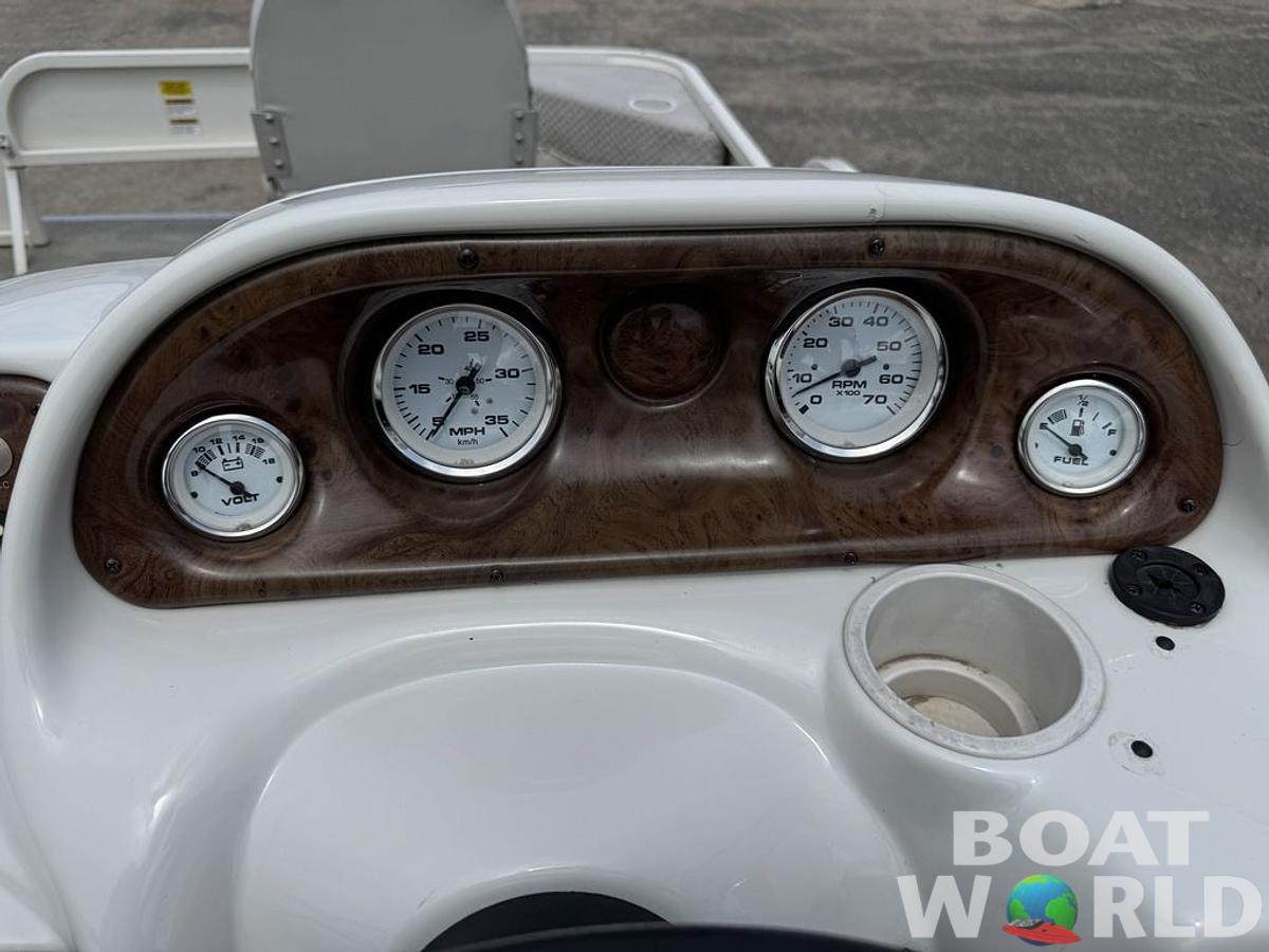 Used 2006 Starcraft Limited 200 4-PT Pontoon