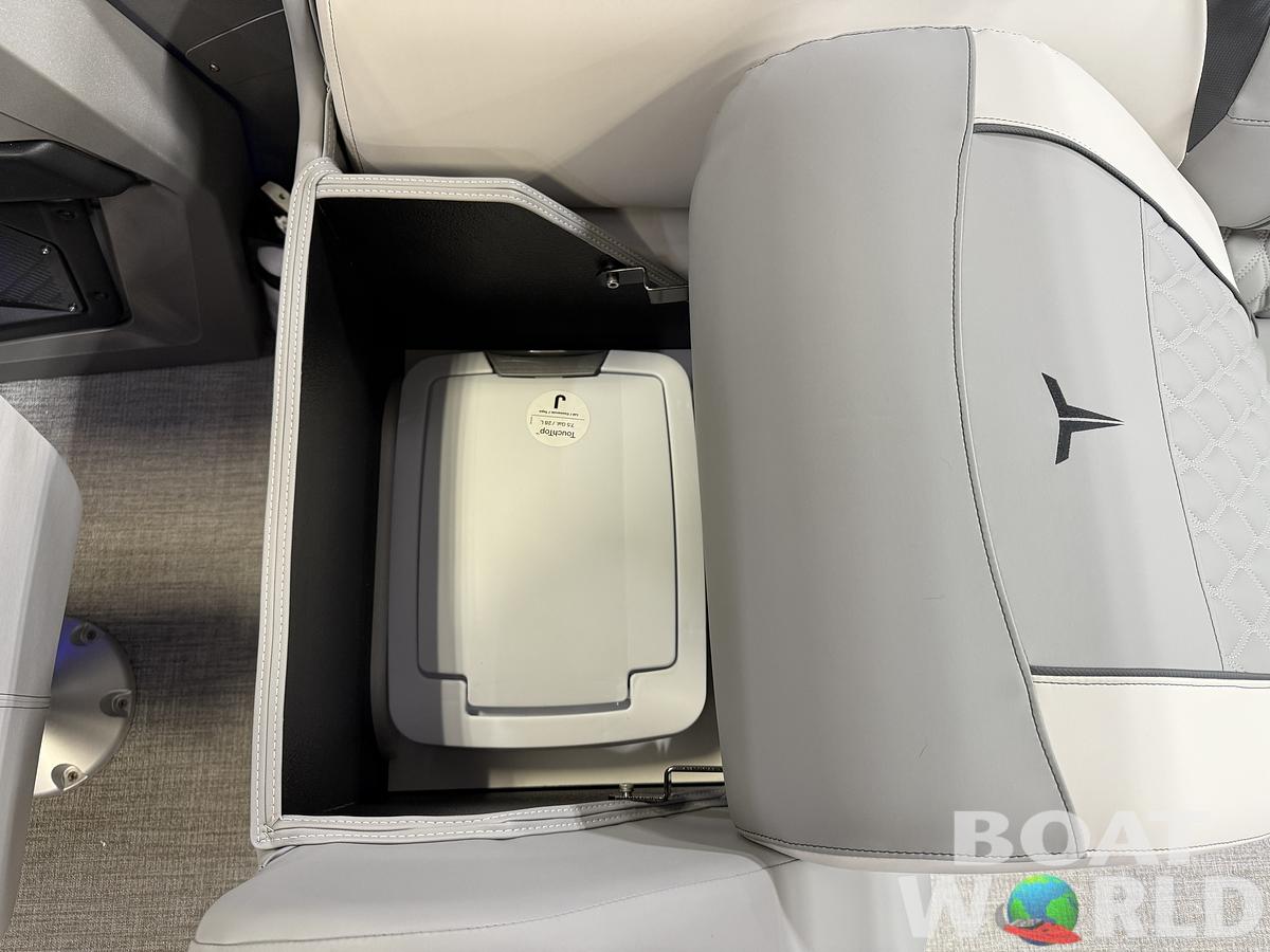 2025 Tahoe Pontoons Cascade 2385 Quad Lounge Tritoon & Honda 4-Stroke EFI