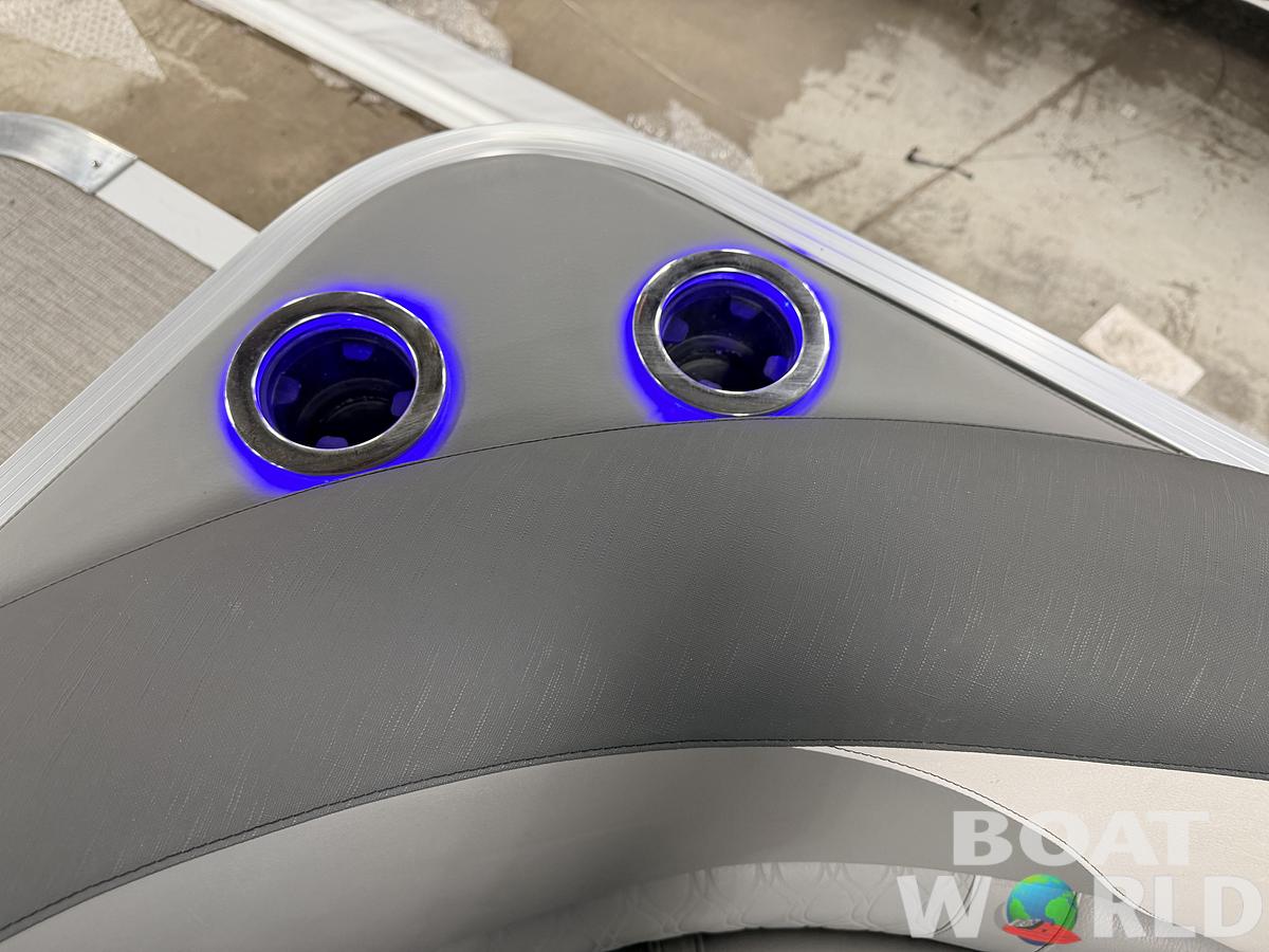 Used 2023 Avalon LSZ 2385 Quad Lounge Pontoon & 115HP Yamaha -$35,995