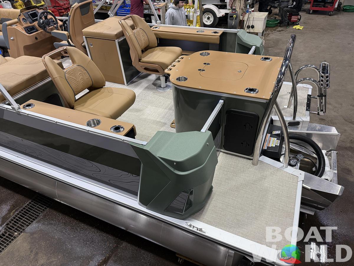 2026 Tahoe Pontoons GEOfish 2385 Rear Fish Tritoon 