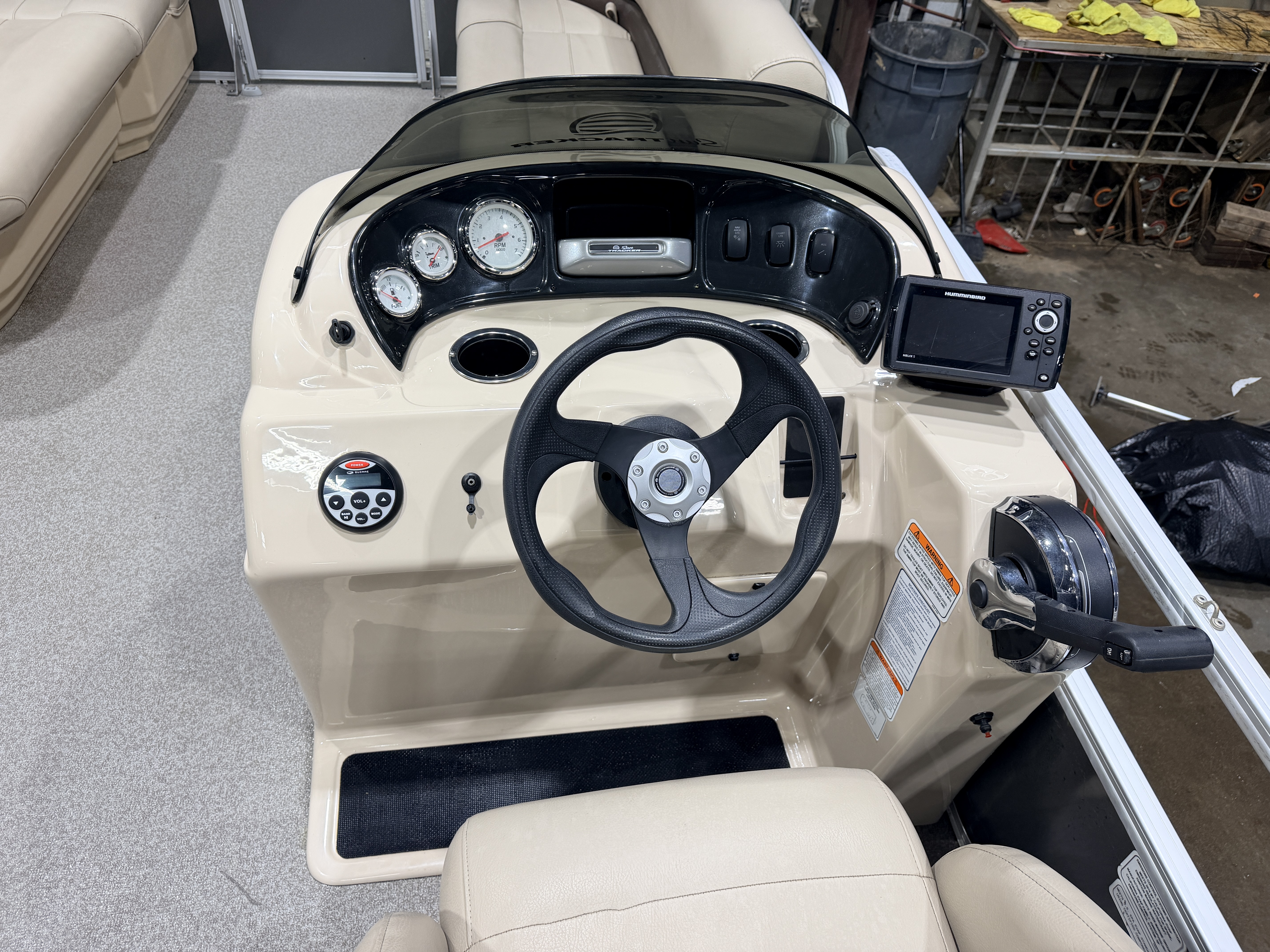 Used 2019 Sun Tracker Party Barge 18 DLX & 75HP Mercury 4Stroke -$21,995