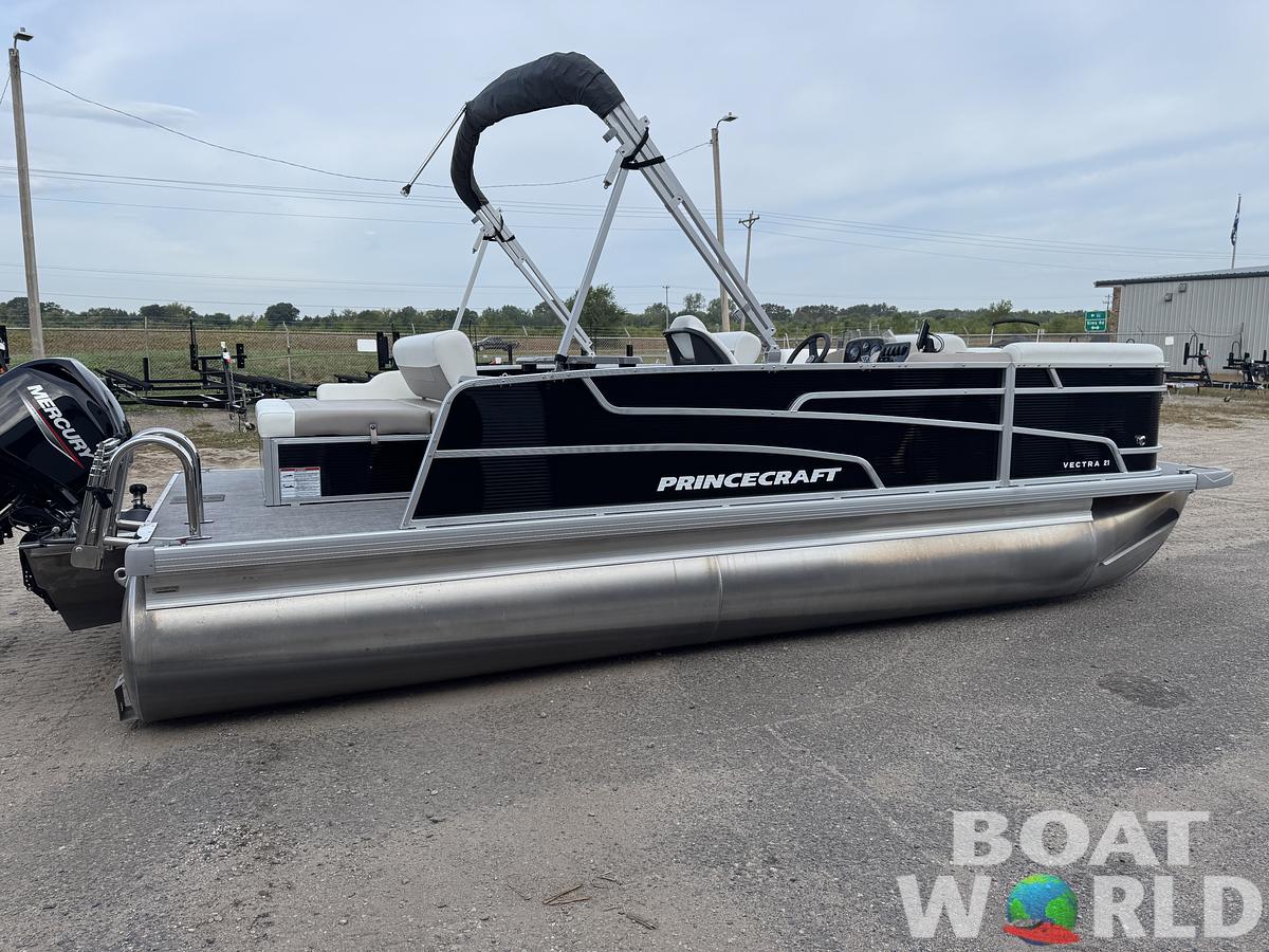 Used 2024 Princecraft Vectra 21 RL Dinette Swingback Pontoon