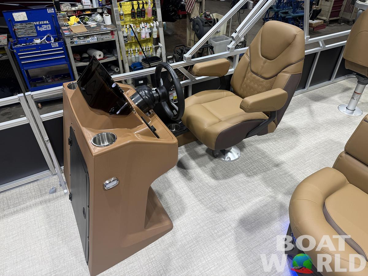 2026 Tahoe Pontoons Sport 2385 Rear Fish Tritoon