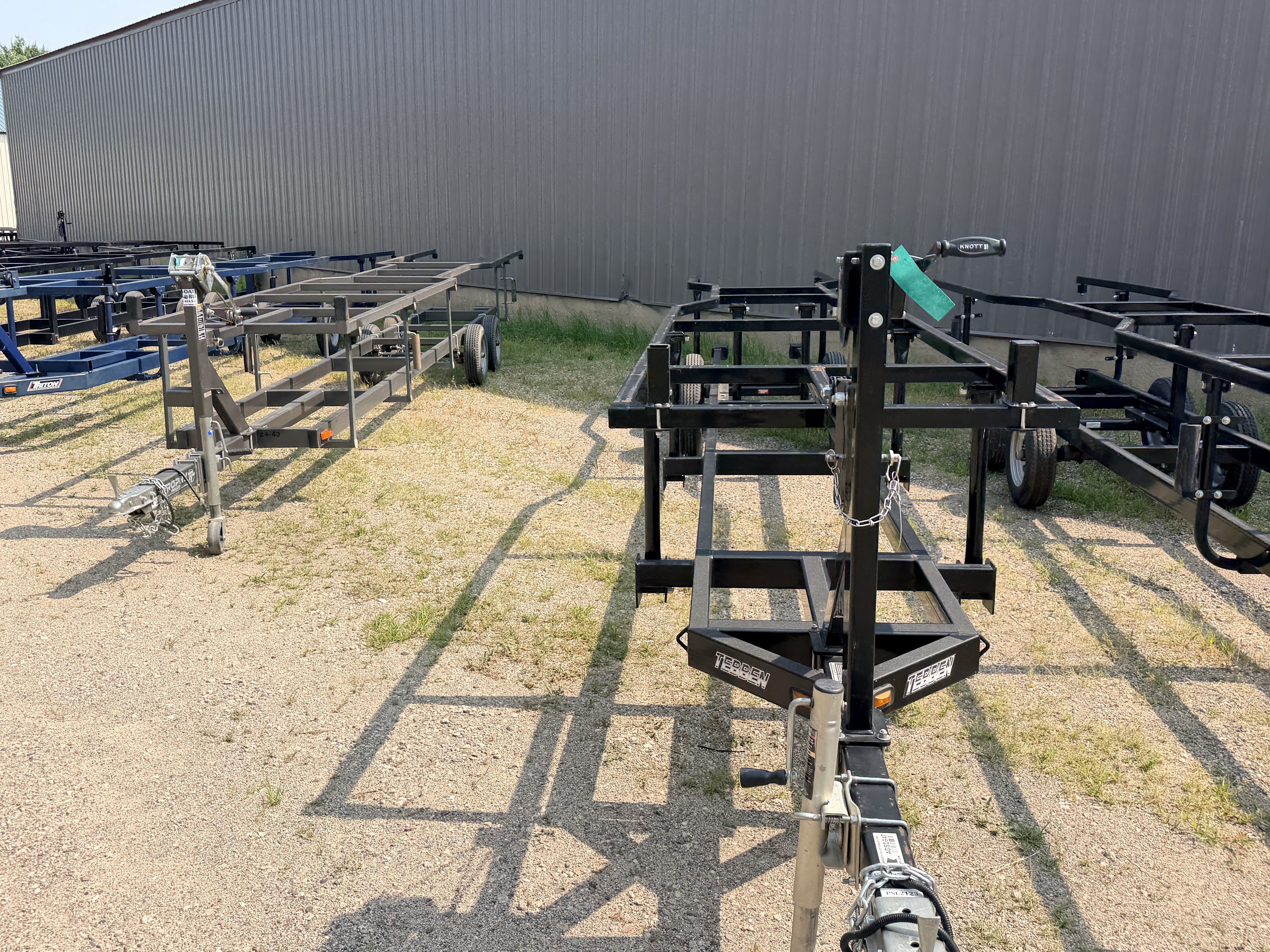 Used USED PONTOON TRAILERS