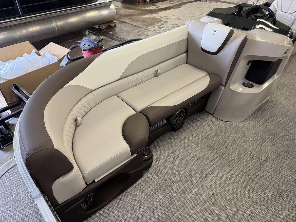 2025 Tahoe Pontoons LTZ 2385 Elite Cruise & Honda 4-Stroke EFI