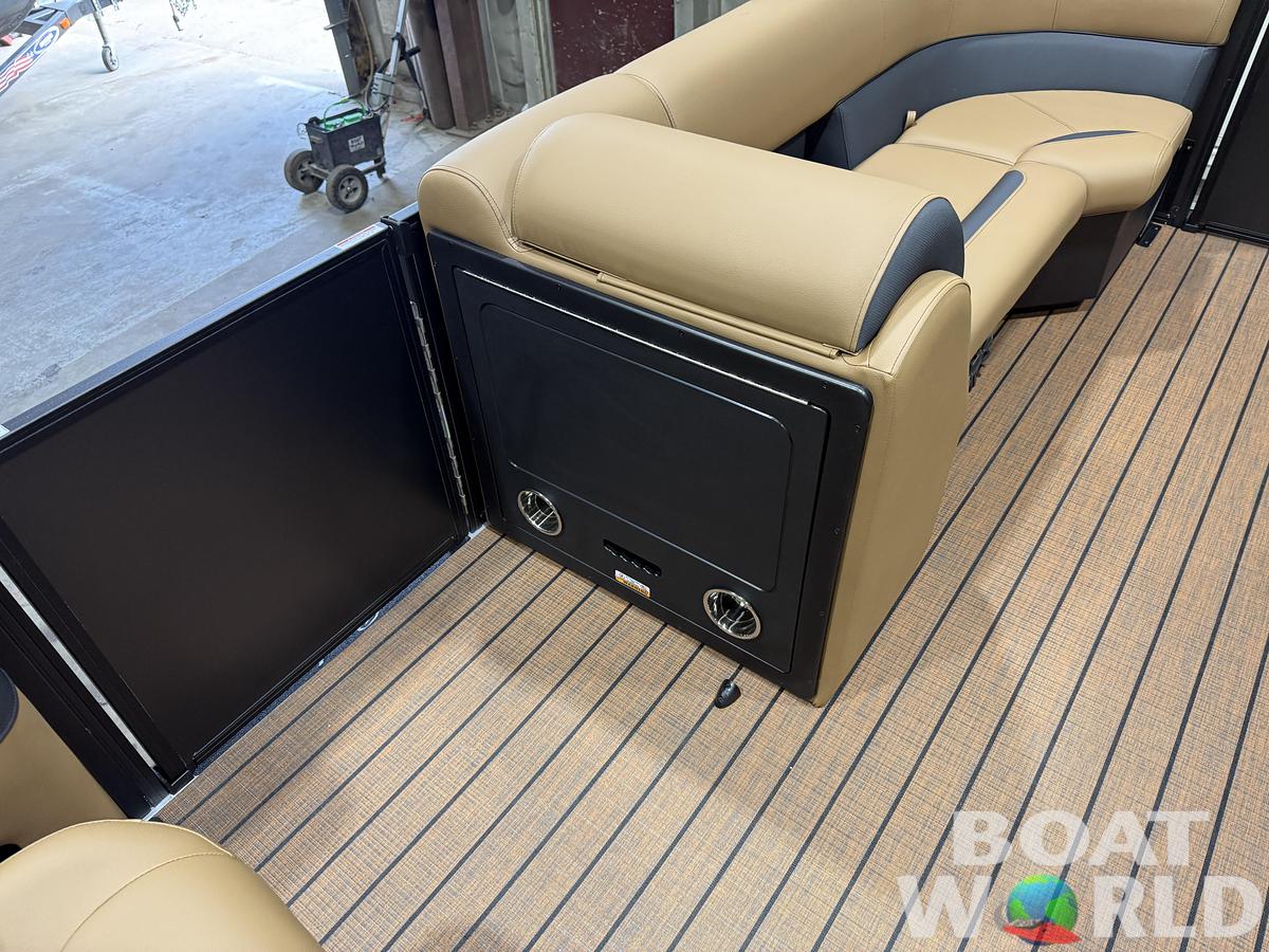 2027 Bentley Legacy 220 QSB Swingback $46995