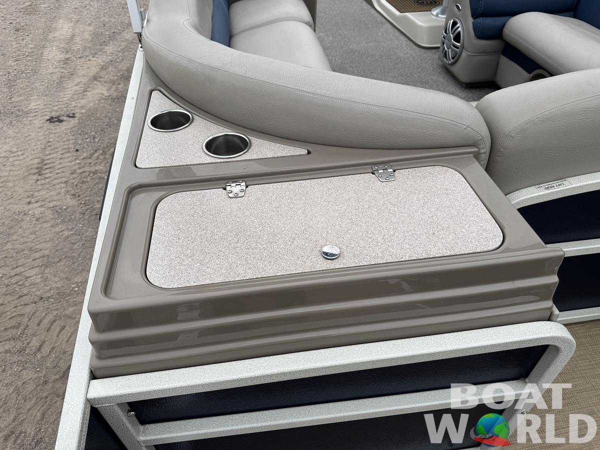 Used 2013 Premier 250 Intrigue Pontoon with 140HP Suzuki Fourstroke EFI