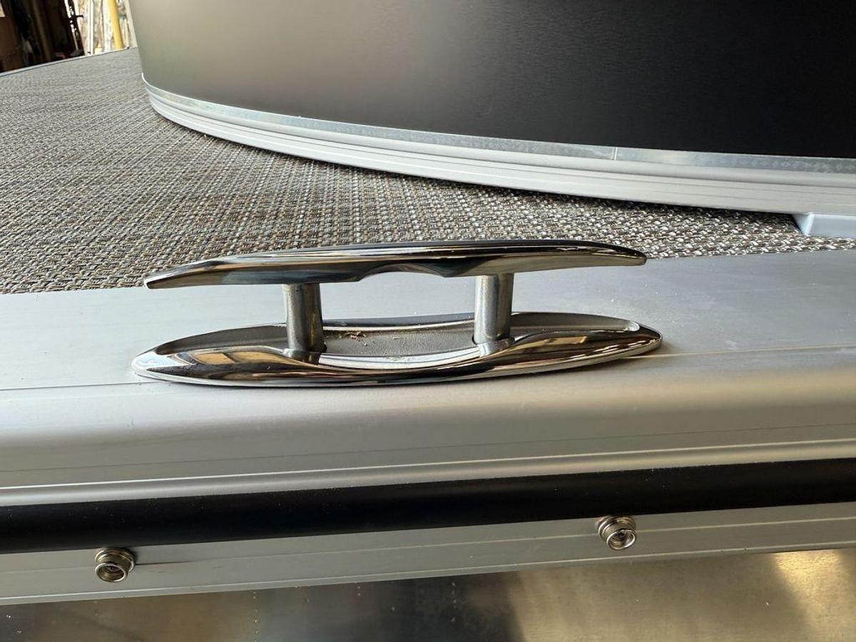 2025 Tahoe Pontoons LTZ 2385 Elite Cruise & Honda 4-Stroke EFI