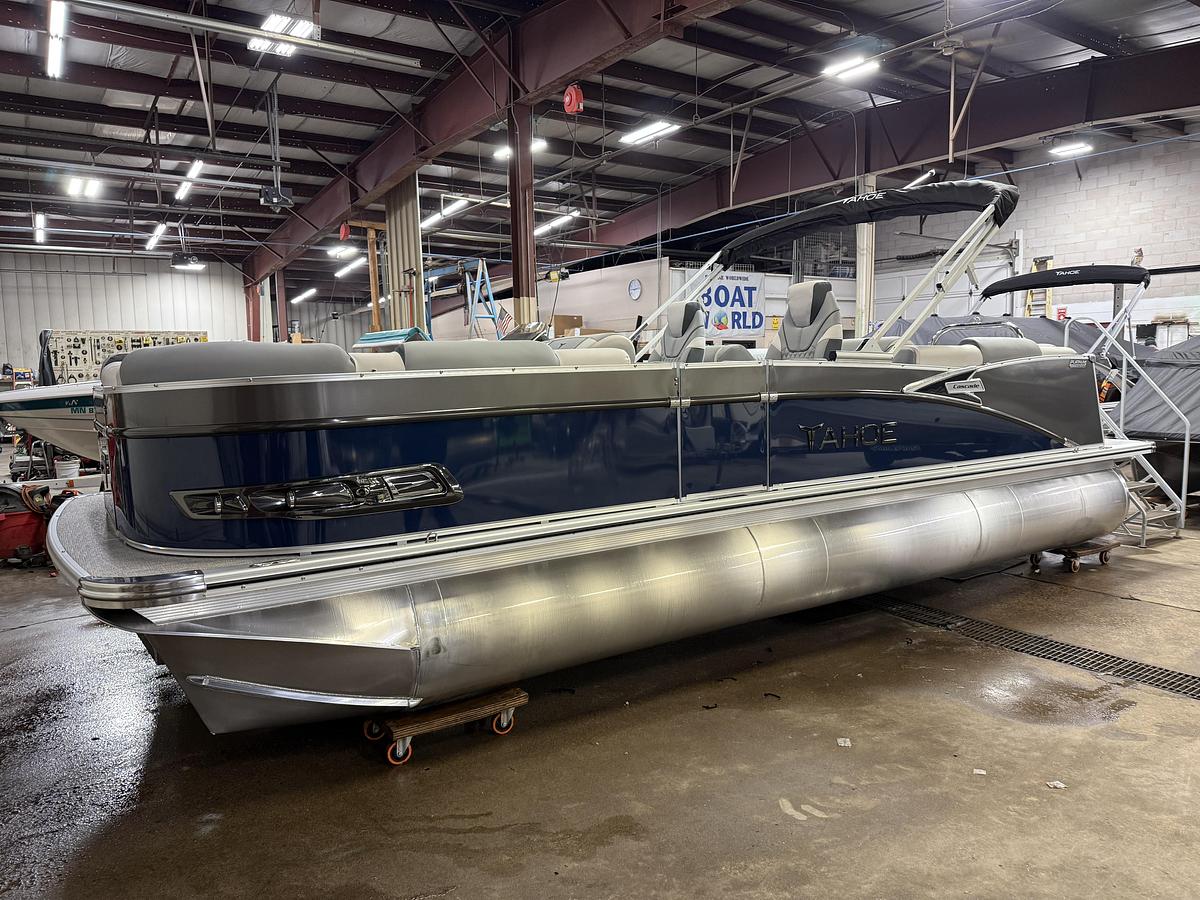 2025 Tahoe Pontoons Cascade 2385 Quad Lounge Tritoon & 225HP 4-Stroke