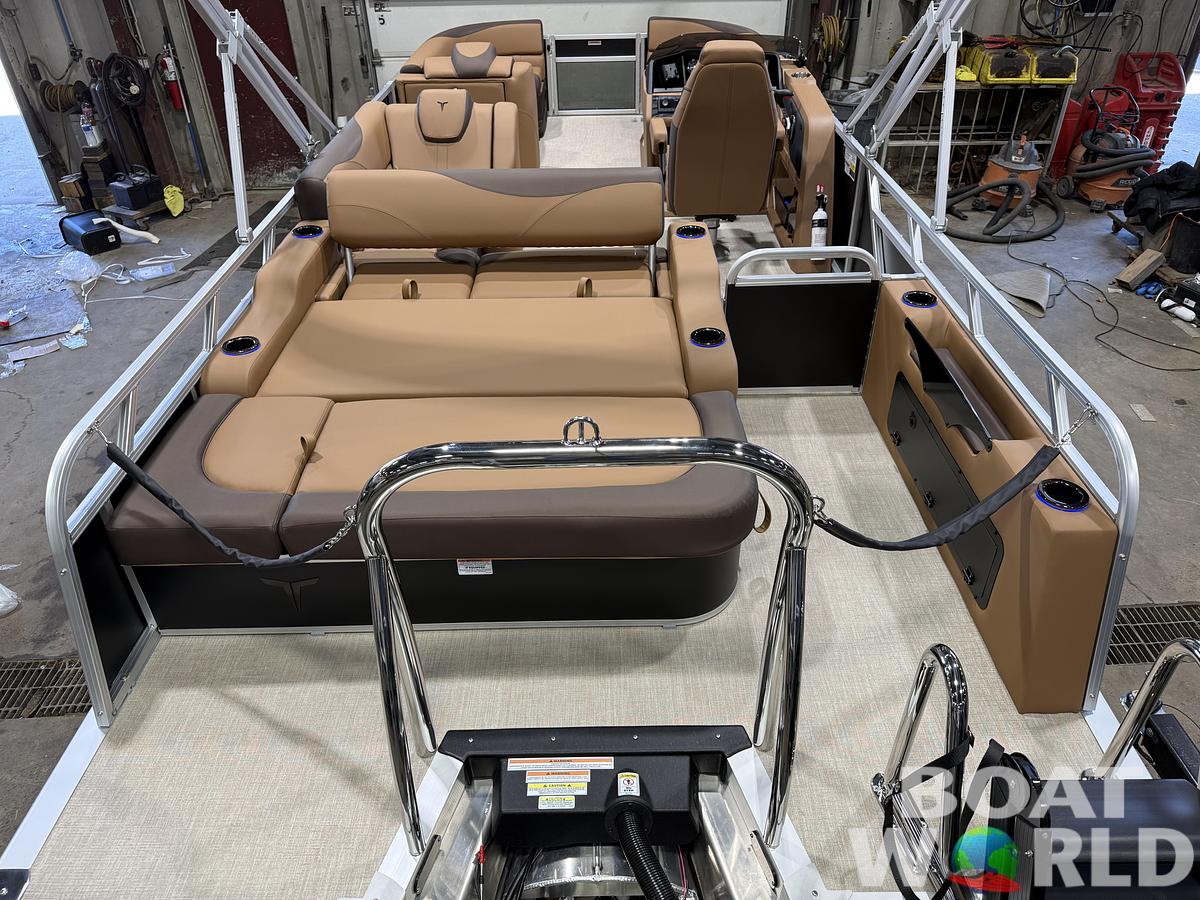 2027 Tahoe LTZ VRB Swingback Tritoon & Honda $53995