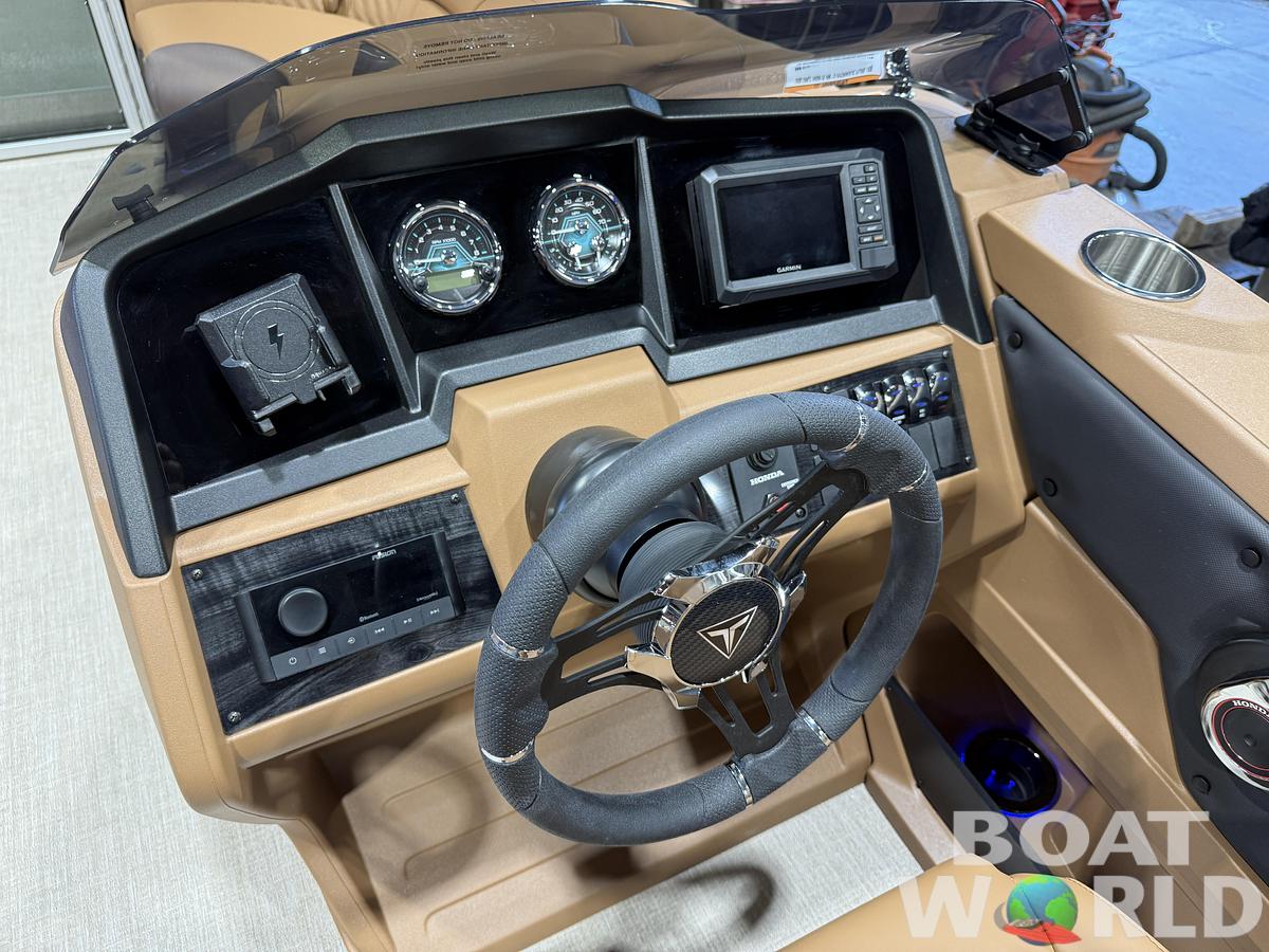 2027 Tahoe LTZ VRB Swingback Tritoon & Honda $53995