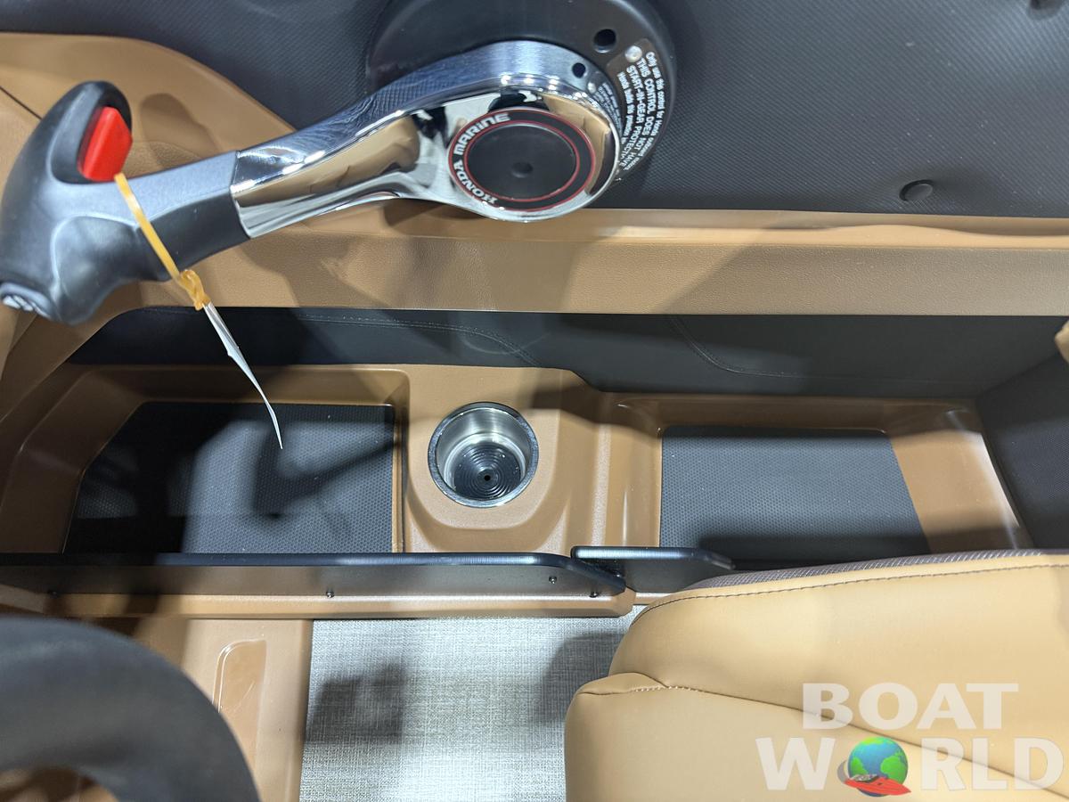 2026 Tahoe Pontoons LTZ 2385 Swingback (VRL) 