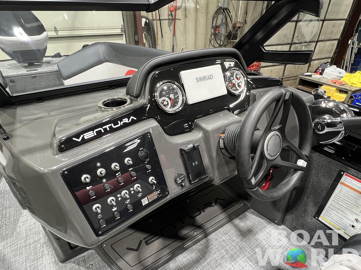 2026 Princecraft Ventura 230 WRL Swingback Deckboat