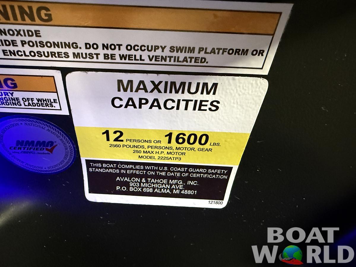 2025 Tahoe Pontoons Cascade 2385 Quad Lounge Tritoon & Honda 4-Stroke EFI