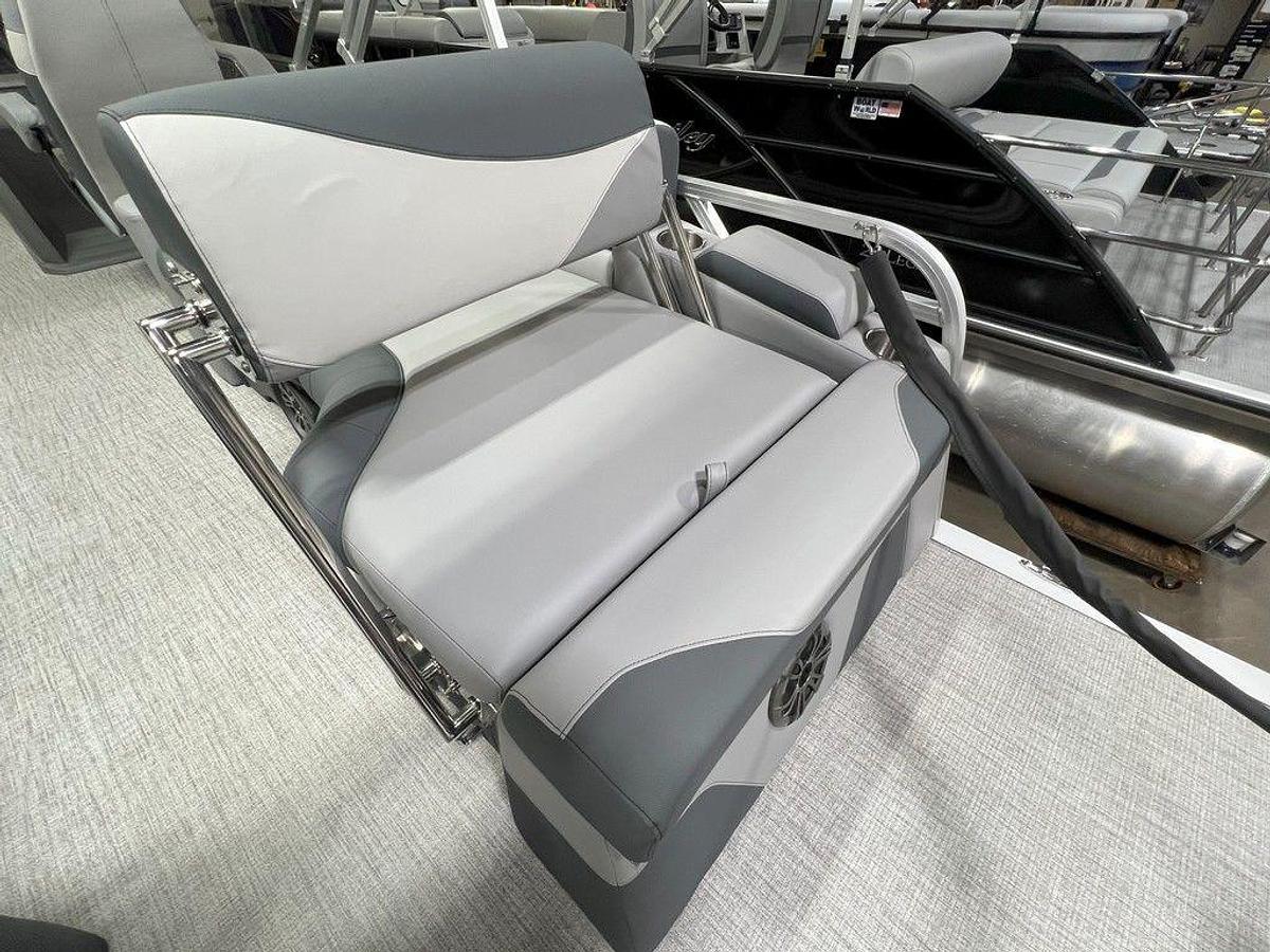 2025 Tahoe Pontoons LTZ 2385 Quad Lounge Shift SS & Honda 4-Stroke EFI