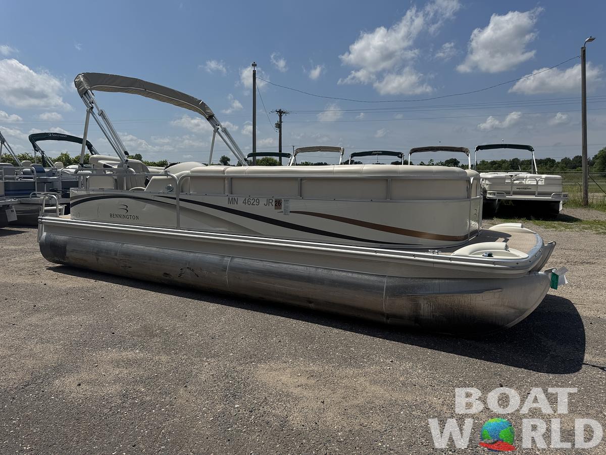 Used 2004 Bennington 2250 RL