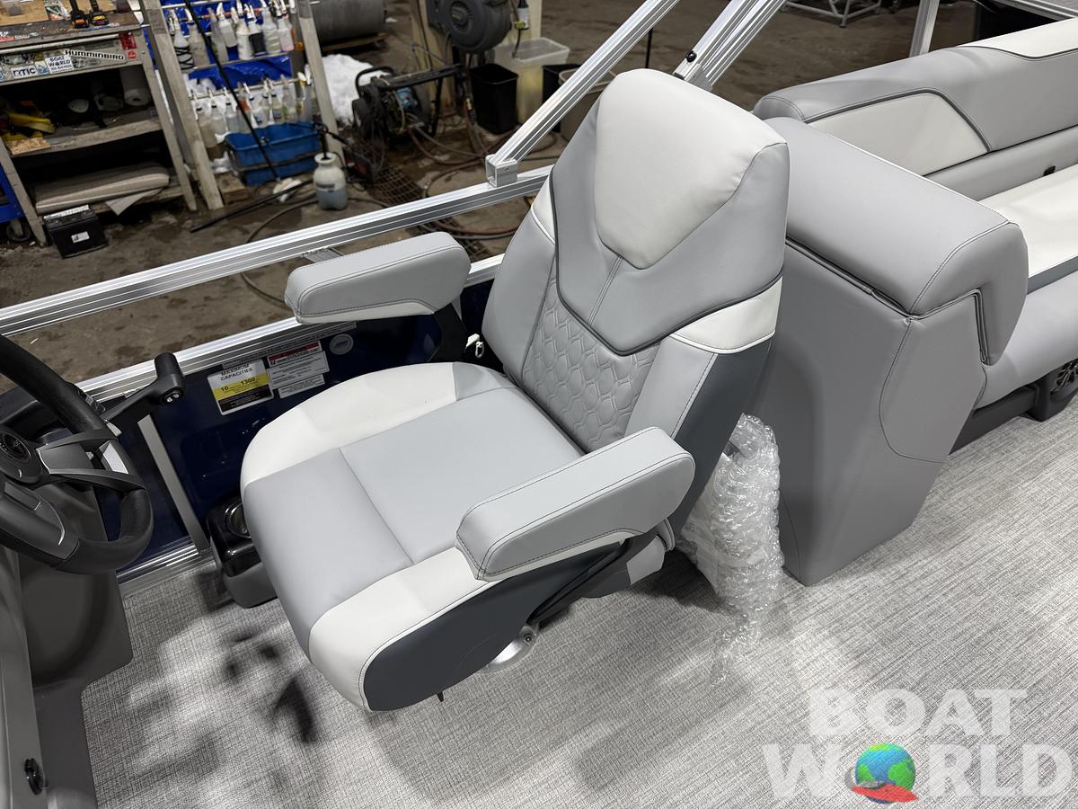 2026 Tahoe Pontoons Sport 2180 Quad Lounge 