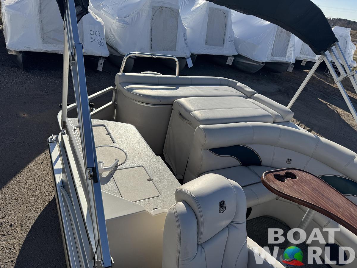 Used 2003 Premier 230 Grand Majestic Tri-toon Pontoon & 200HP Honda 4-Stroke EFI