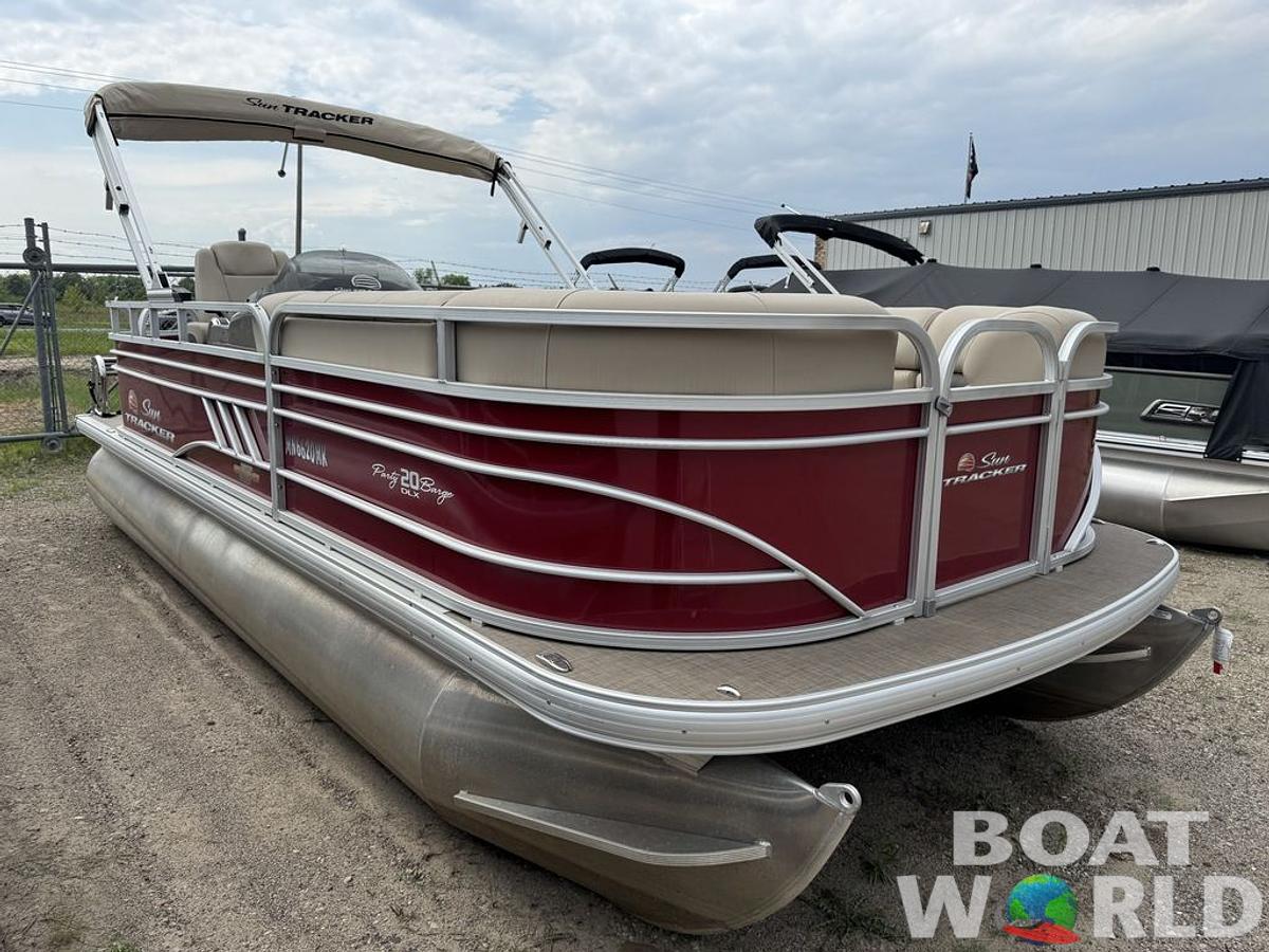 Used 2023 Sun Tracker Party Barge® 20 DLX
