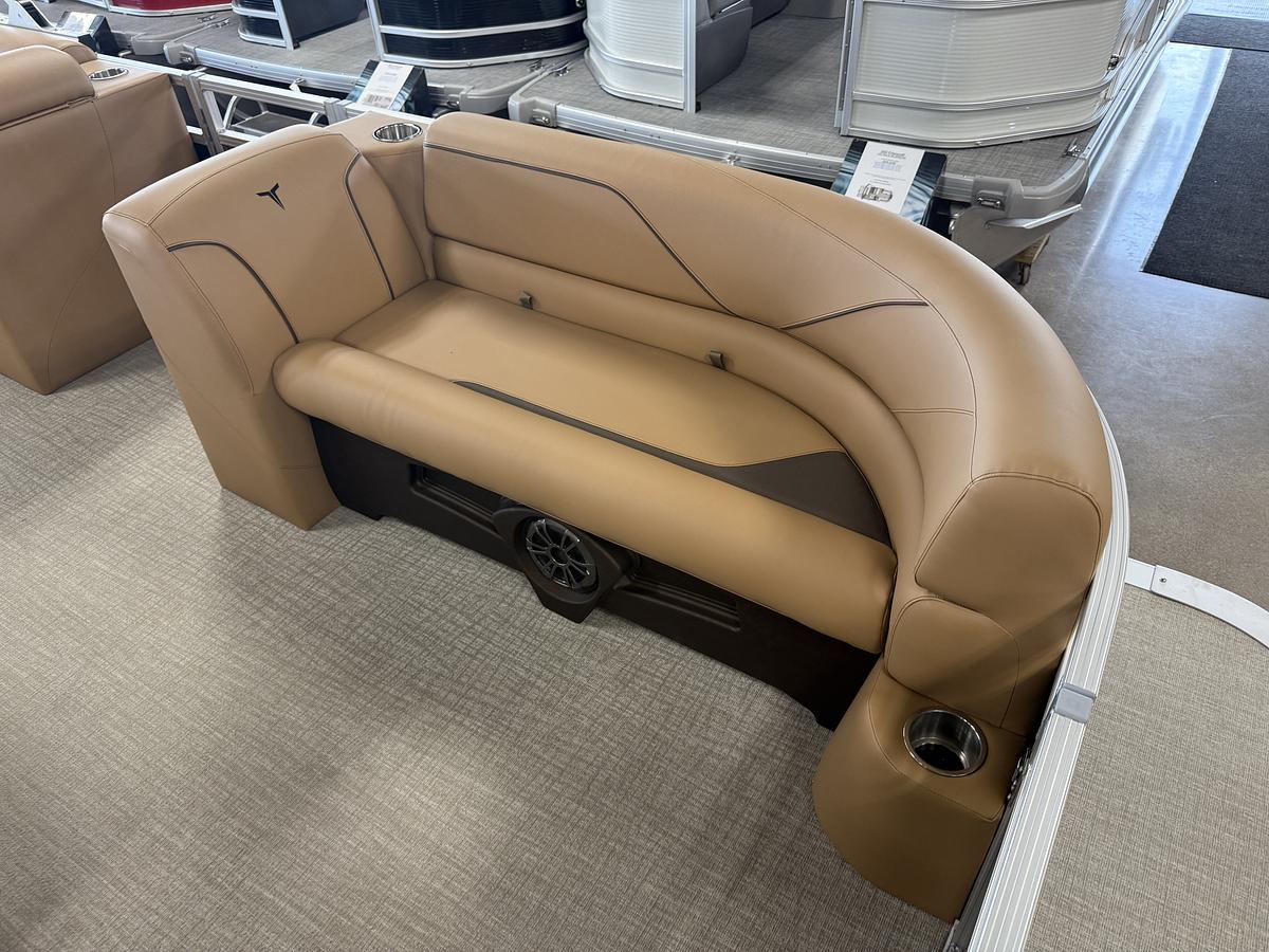 2026 Tahoe Pontoons Sport 2385 Swingback (VRB) & Honda 4-Stroke EFI