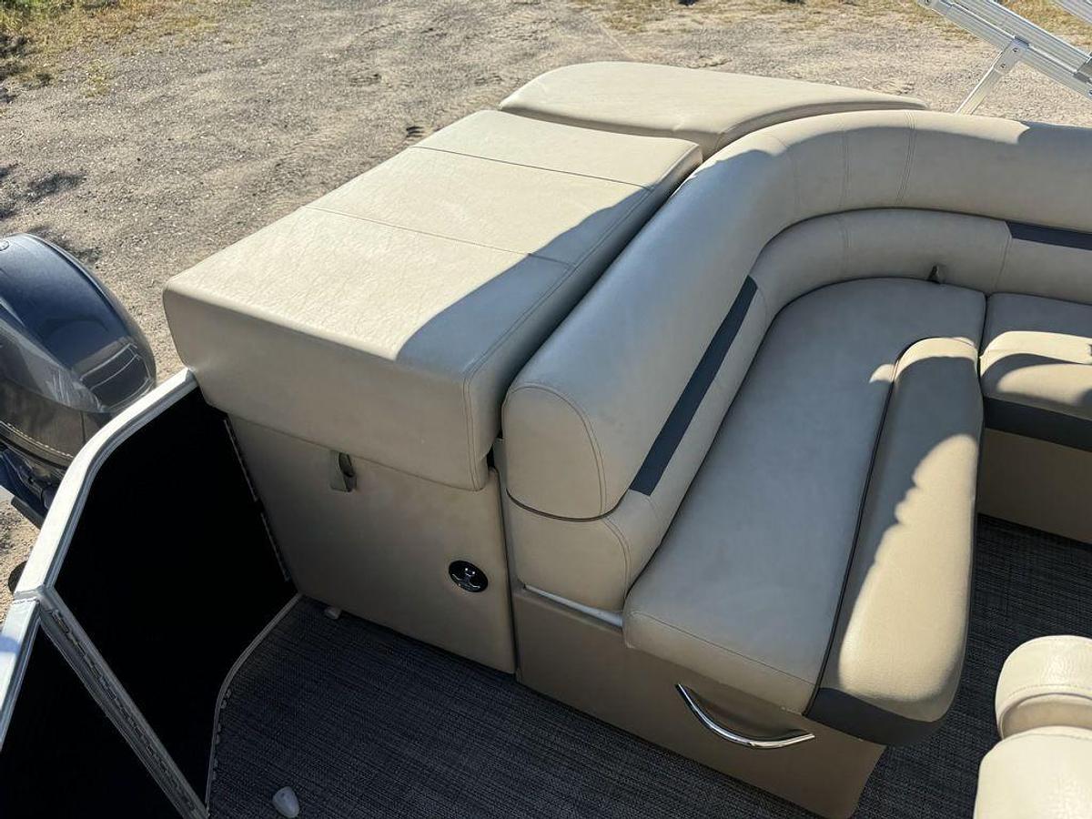Used 2020 Sweetwater SW 2086 Cruise Pontoon with 70HP Yamaha 4-S EFI