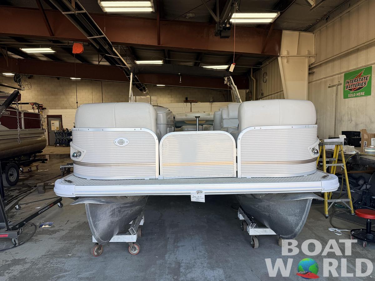 Used 2007 Princecraft  20 Versailles Pontoon & 60HP Mercury 4Stroke - $14,995