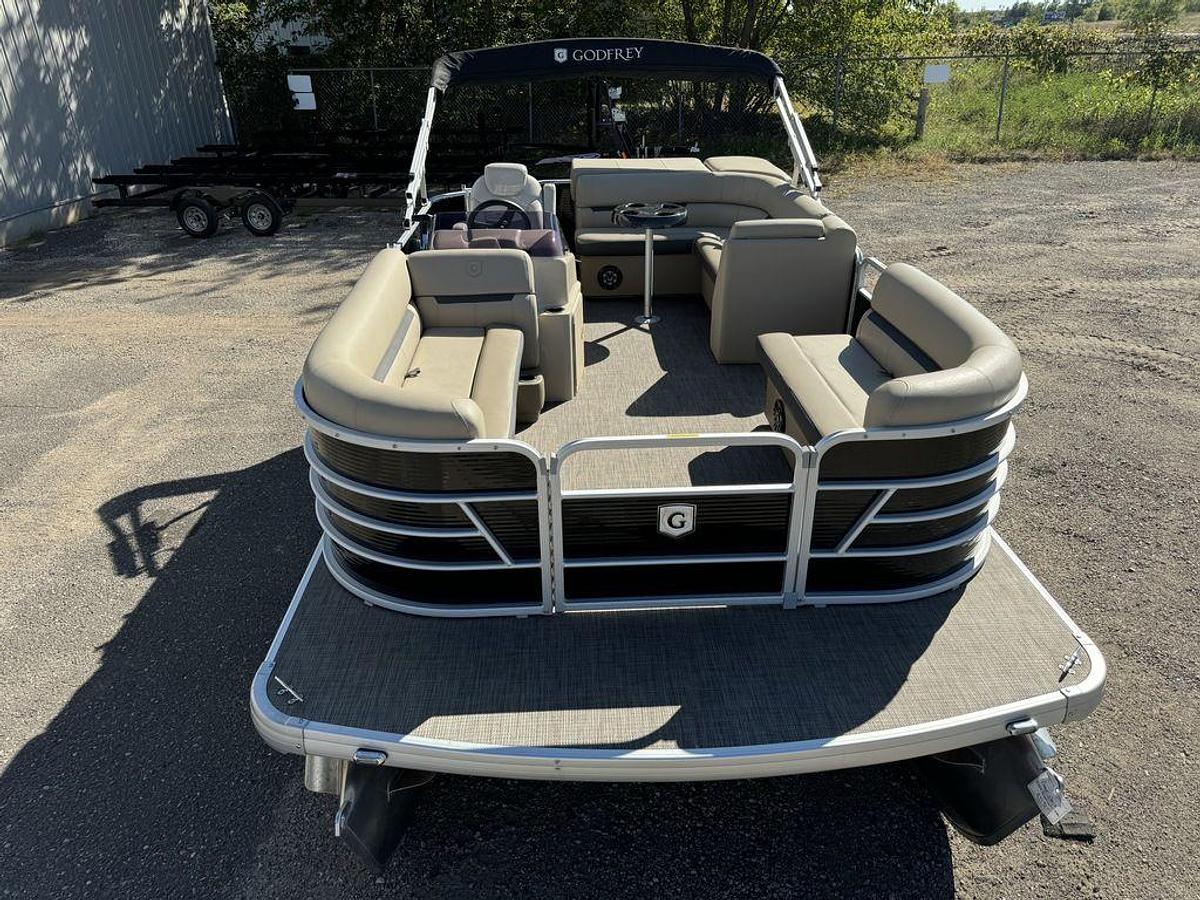Used 2020 Sweetwater SW 2086 Cruise Pontoon with 70HP Yamaha 4-S EFI