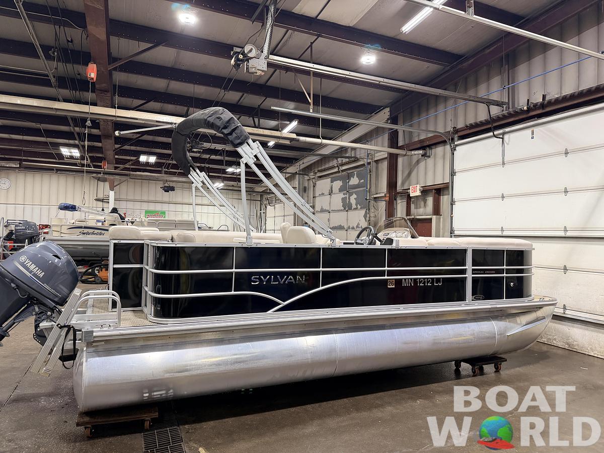 Used 2015 Sylvan Mirage 820 Cruise Special Edition Pontoon