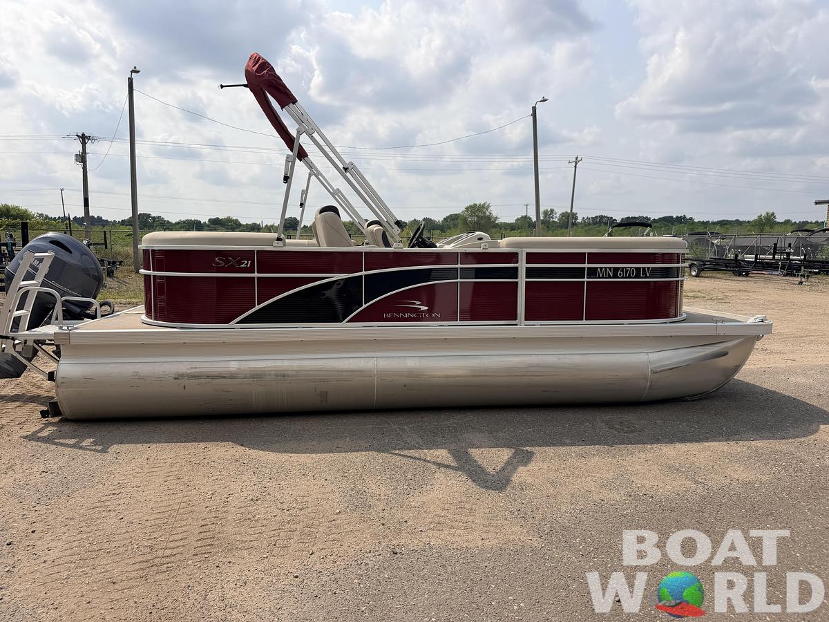 Used 2019 Bennington 21 SX Quad Lounge & Yamaha 90HP 4Stroke -$29,995
