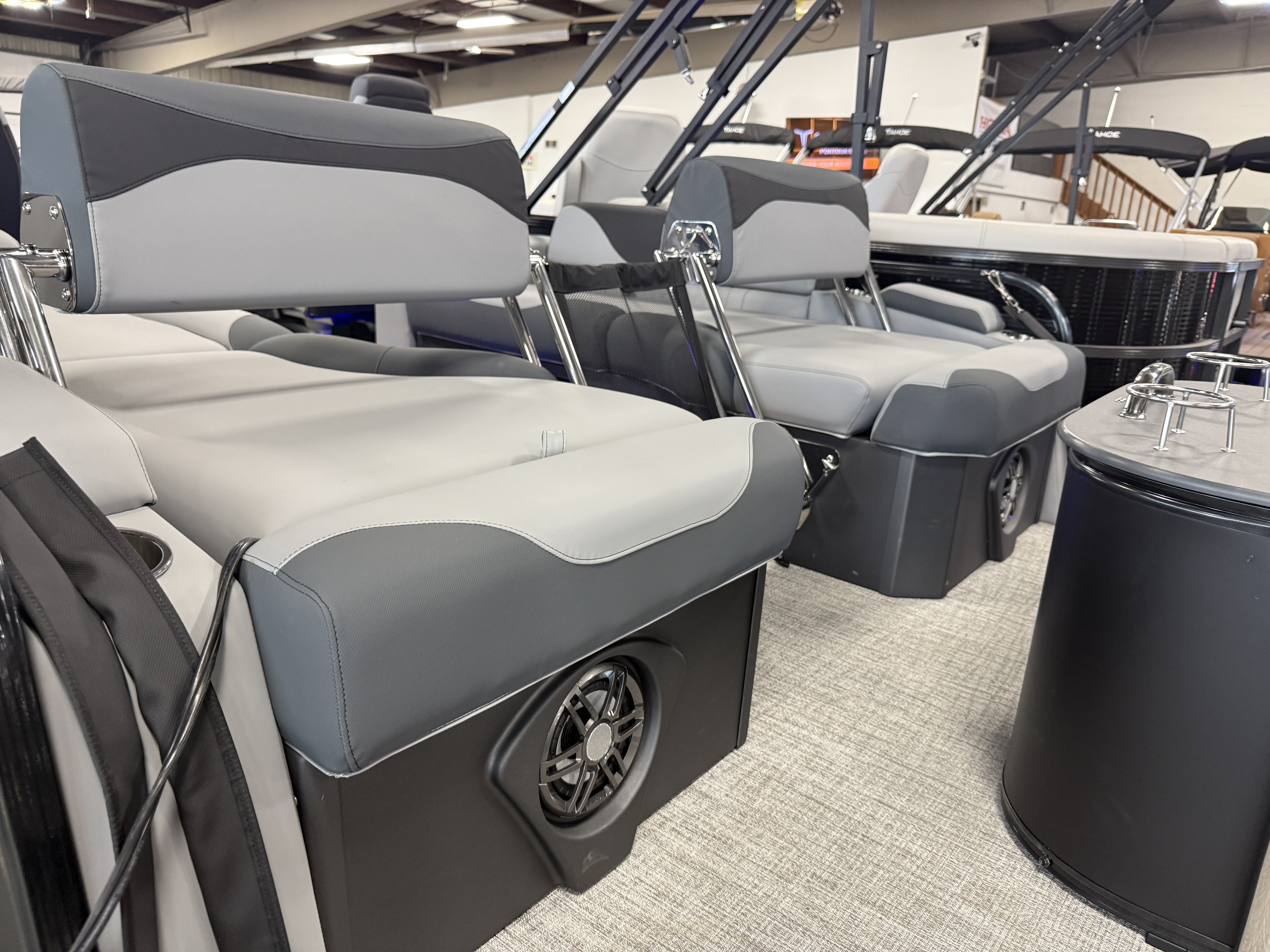 2027 Tahoe LTZ 300HP QLS 2385 Tritoon $71,995