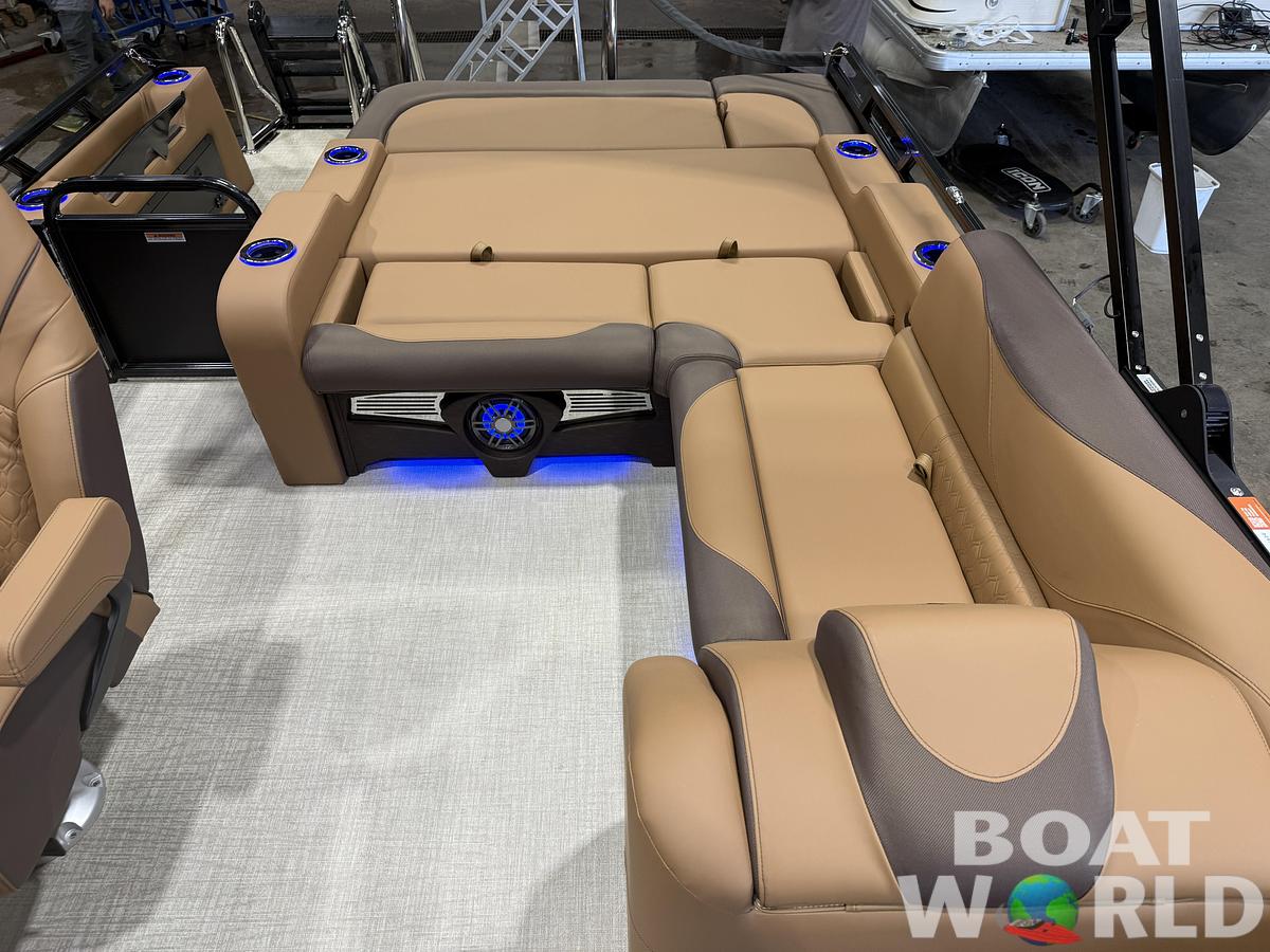 2027 Tahoe LTZ 300HP VRB 2585 Swingback Tritoon $74,995