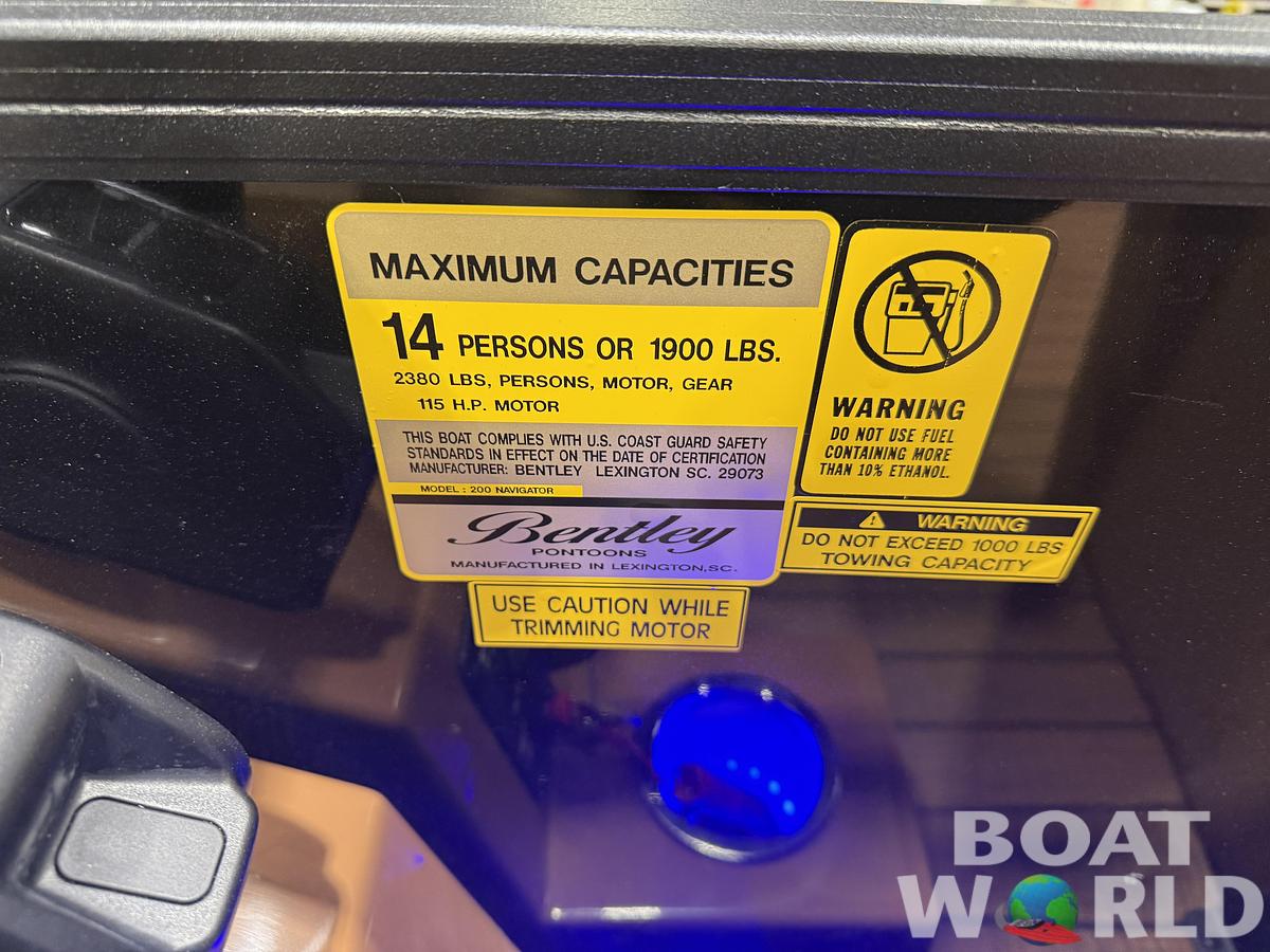 2026 Bentley Pontoons Legacy 200 Navigator Quad Lounge $39995