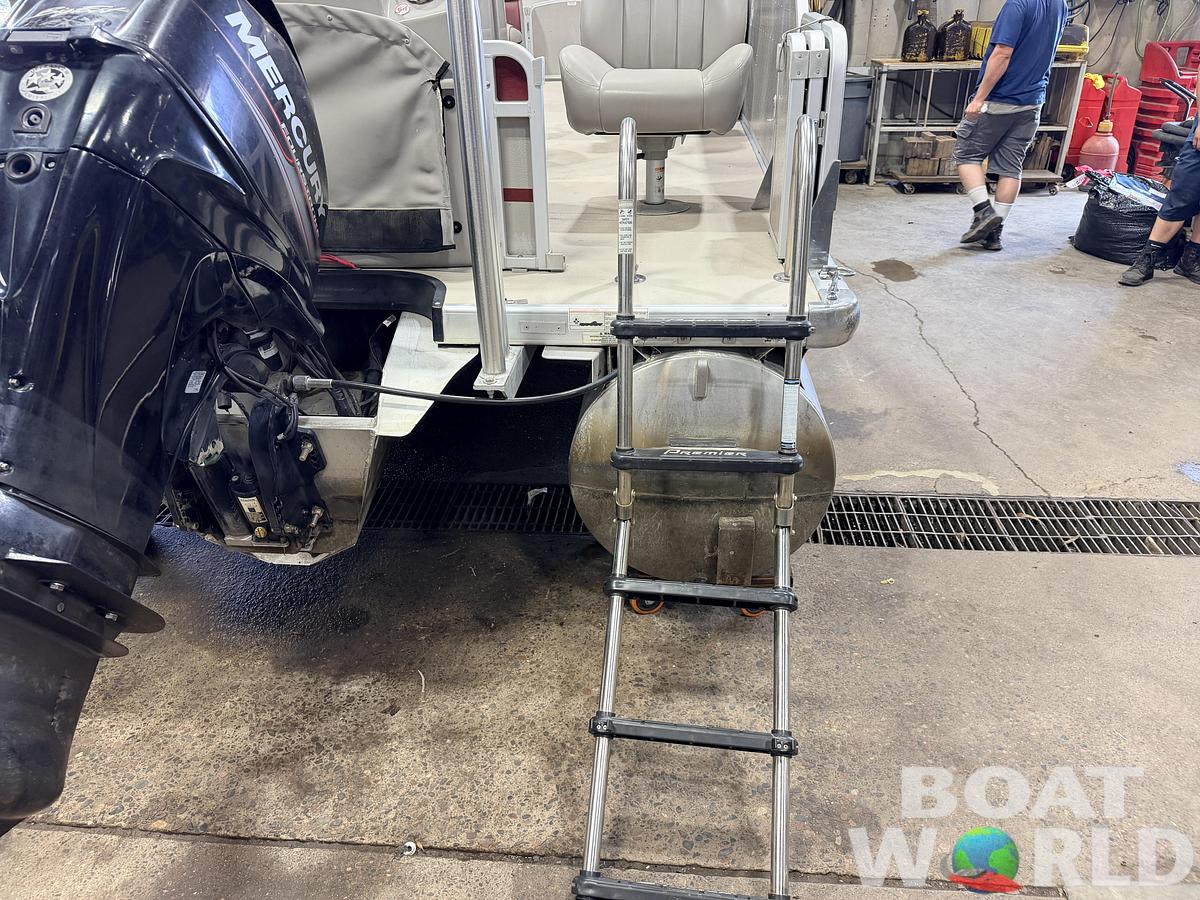 Used 2014 Premier 221 Gemini Fish n Cruise & 50HP Mercury 4Stroke -$19,995