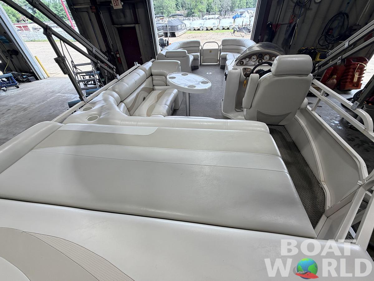 Used 2004 Starcraft 226 Elite & 50HP Mercury 4Stroke EFI -$14,995