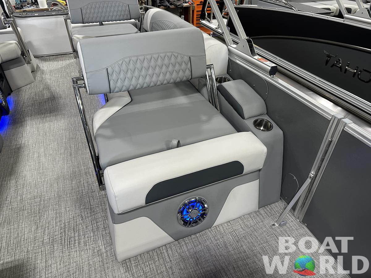 2025 Tahoe Pontoons Cascade 2385 Quad Lounge Shift Flip & Honda 4-Stroke EFI