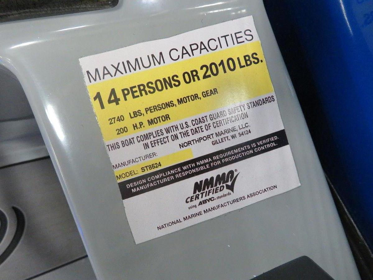 2023 Montego Bay ST8524 Swingback Tritoon Deluxe Pontoon & Honda 200HP 4-Stroke EFI