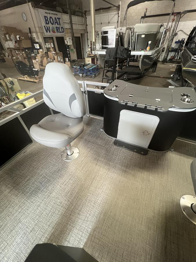 Used 2026 Tahoe Pontoons Sport 2385 Rear Fish & Honda 4-Stroke EFI