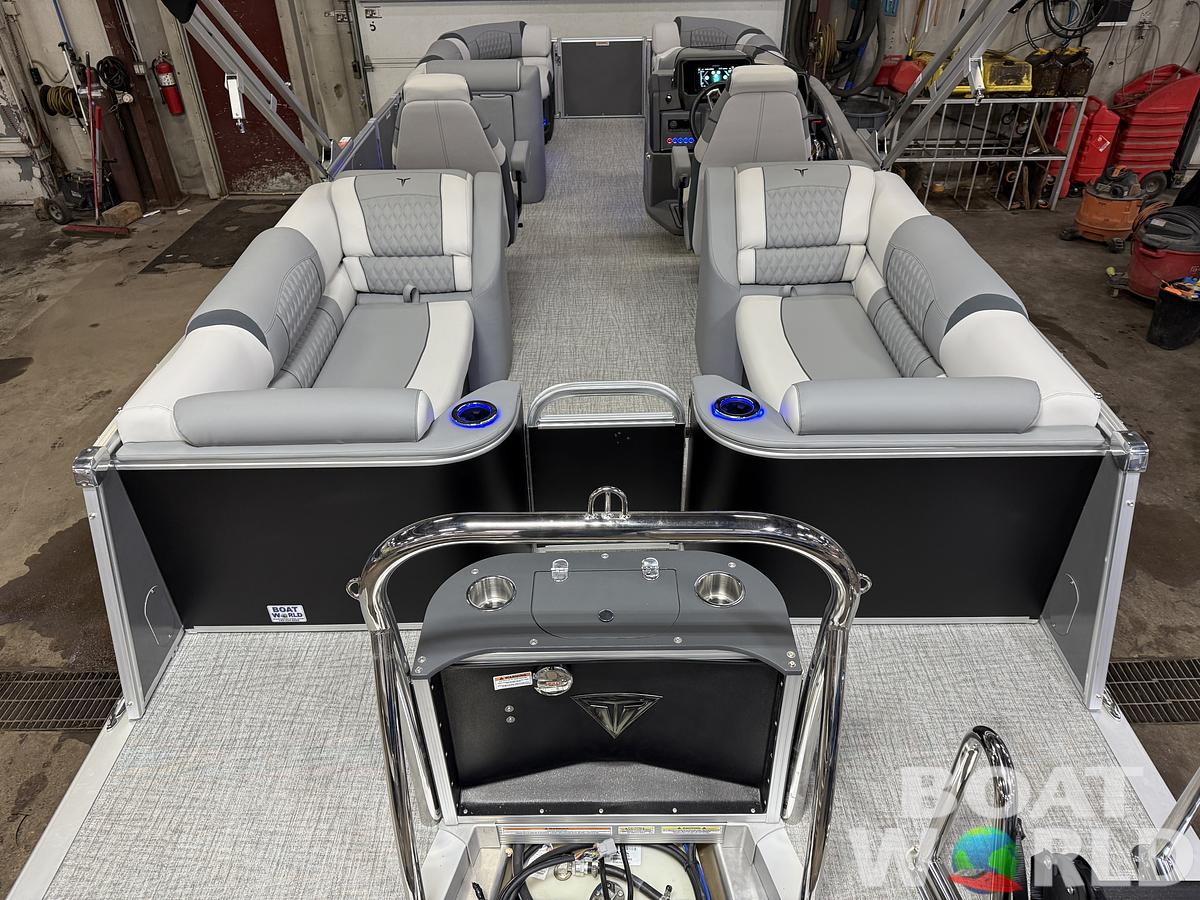 2025 Tahoe Pontoons Cascade 2385 Quad Lounge Tritoon & Honda 4-Stroke EFI