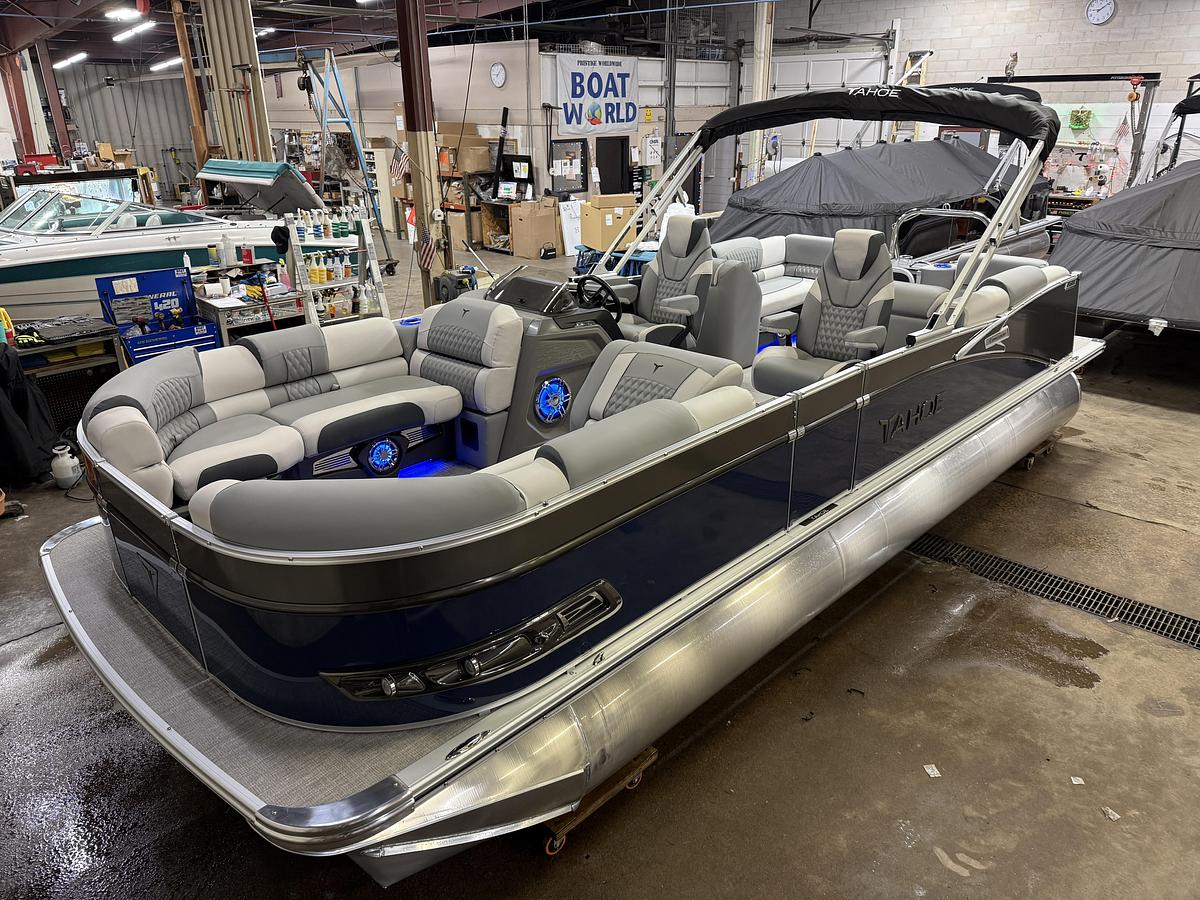 2025 Tahoe Pontoons Cascade 2385 Quad Lounge Tritoon & 225HP 4-Stroke