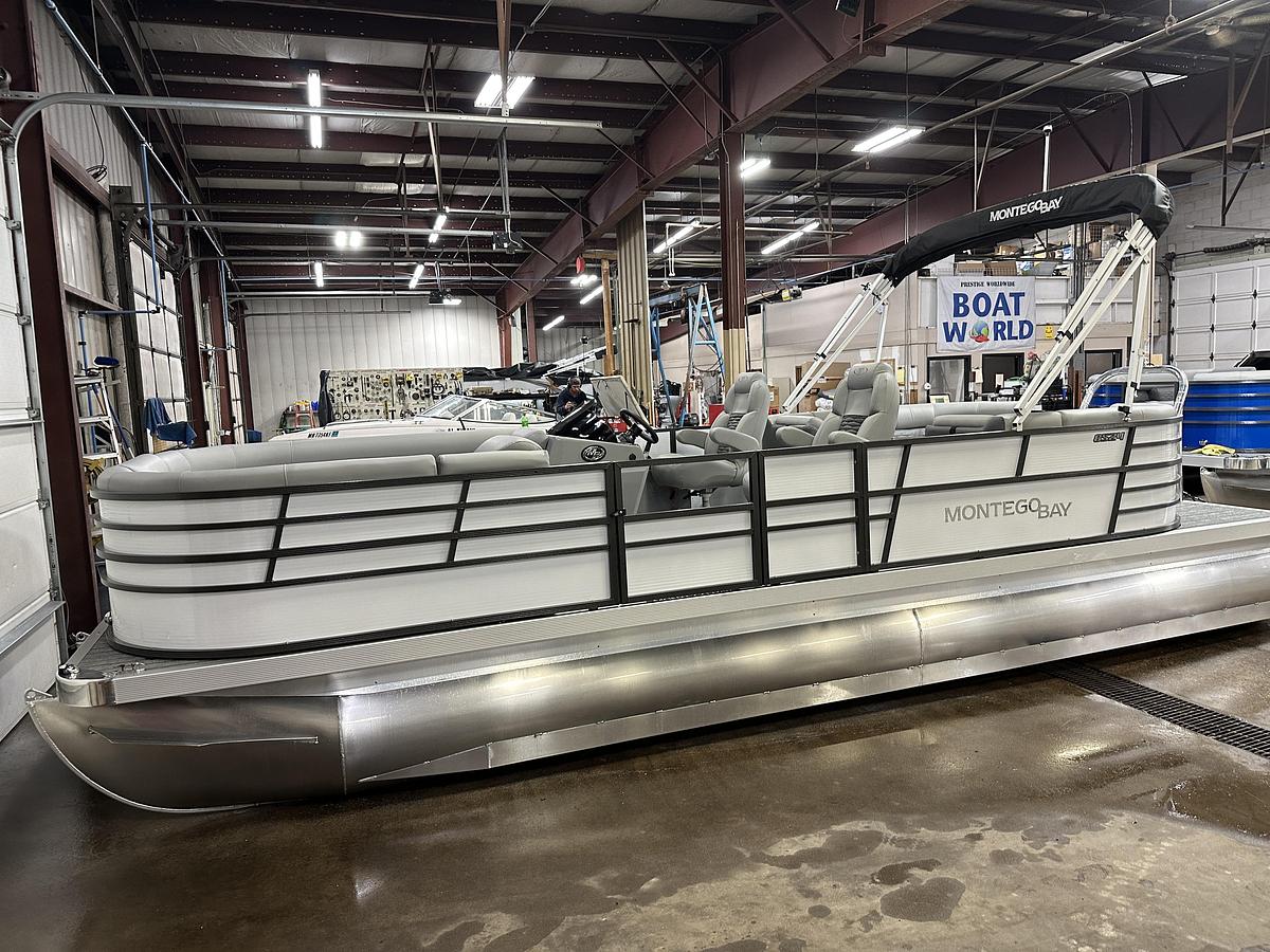 2023 Montego Bay TT8524 Quad Lounge 225HP Honda Tritoon Pontoon