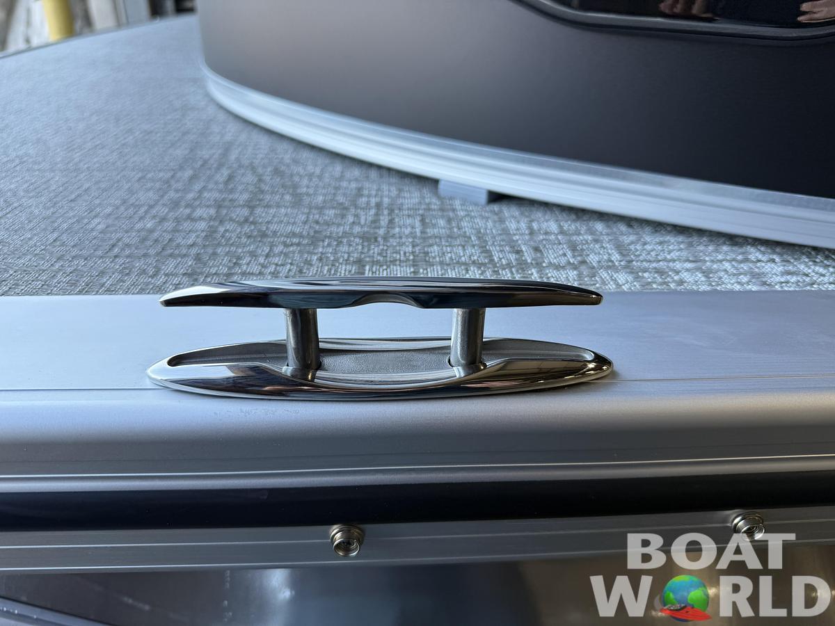 2026 Tahoe Pontoons LTZ 2185 Cruise Pontoon 