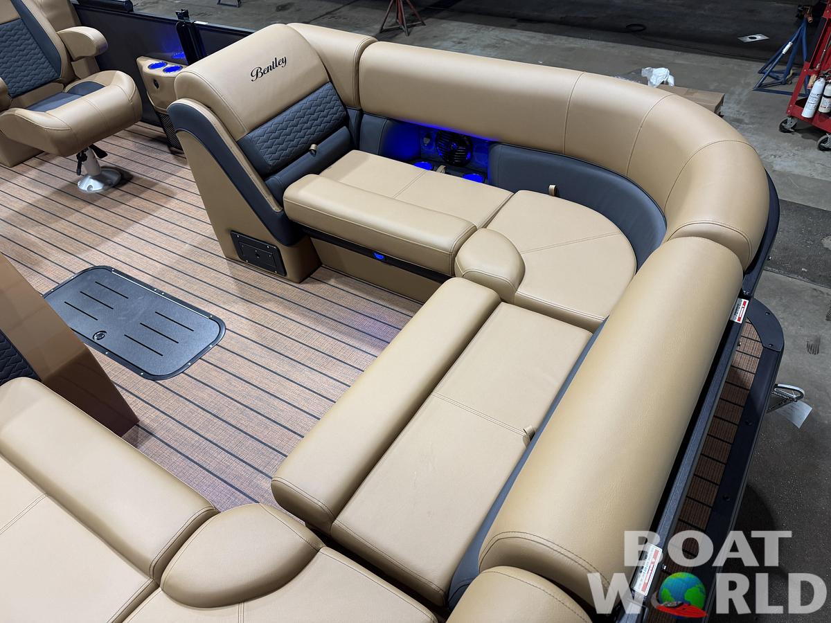 2026 Bentley Elite 223 Admiral Quad Lounge Tritoon $63995