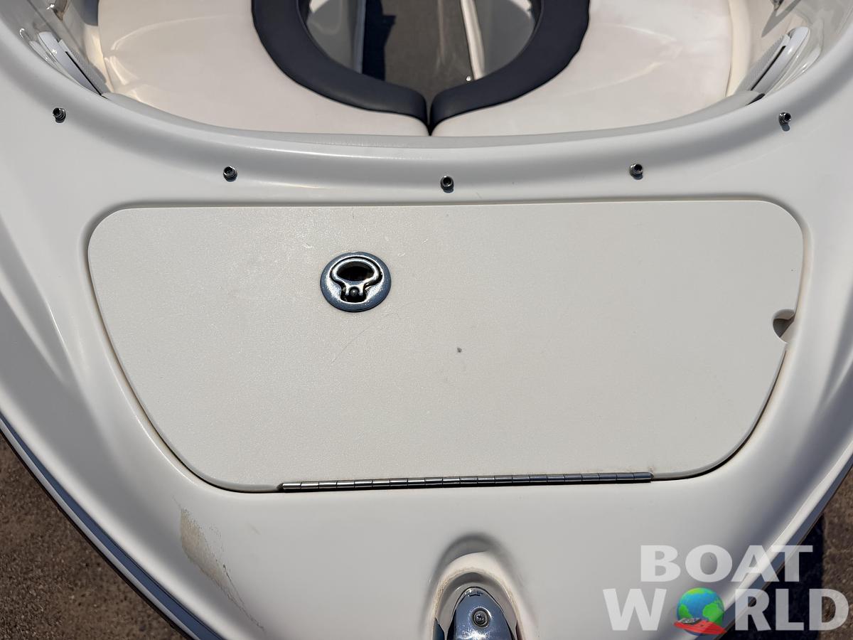 Used 2012 Sea Ray 205 Sport & 220HP 4.3L Mercruiser MPI with Tandem Axle Trailer -$15,995