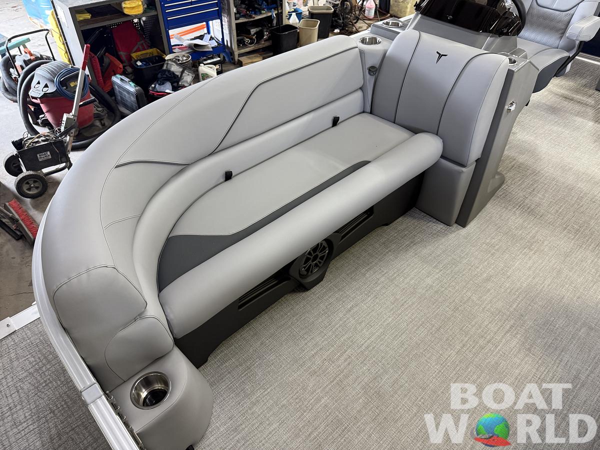 2026 Tahoe Pontoons Sport 2385 Swingback (VRB) & Honda 4-Stroke EFI