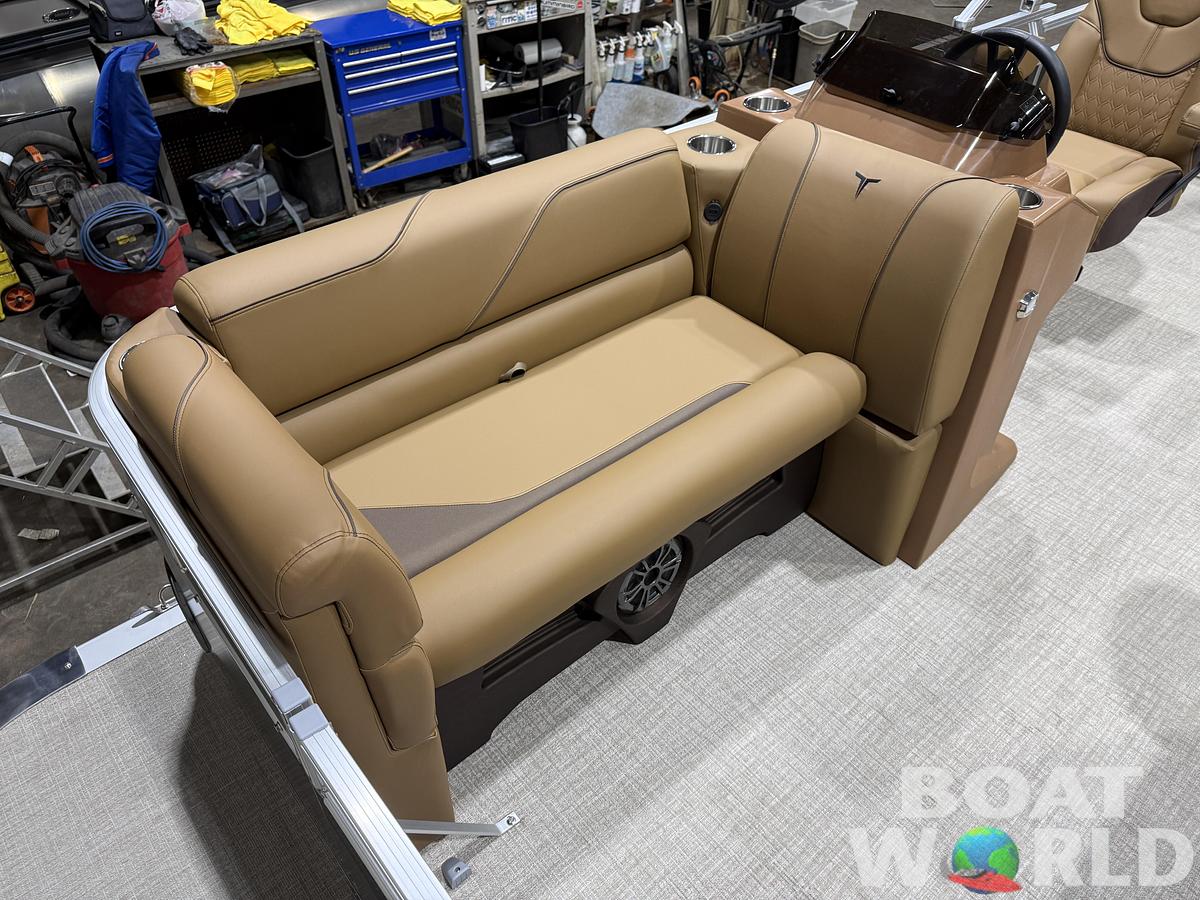 2026 Tahoe Pontoons Sport 2180 Swingback (VRB)