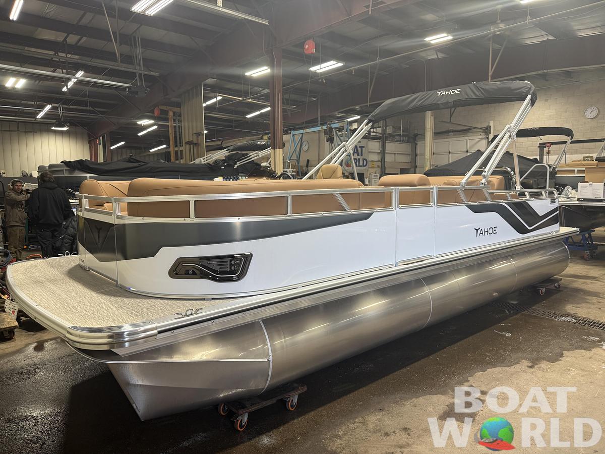 2026 Tahoe Sport VRB 2385 Swingback & 4-Stroke $34995