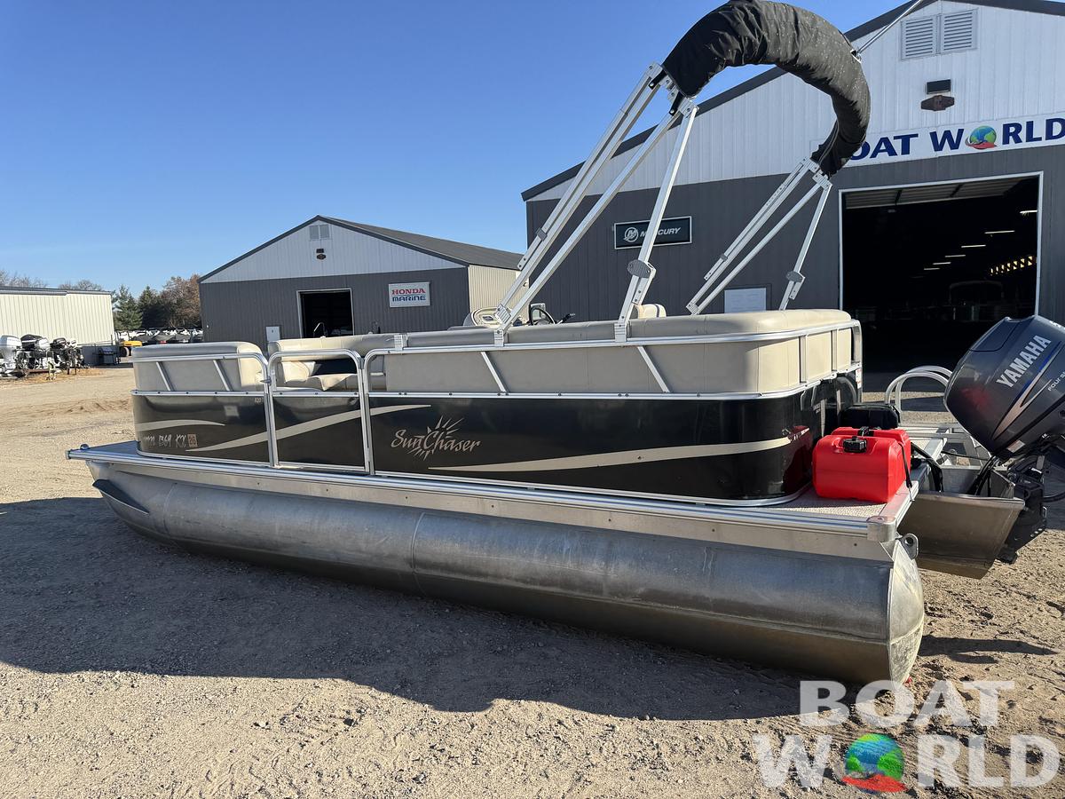 Used 2012 SunChaser Oasis 820 Pontoon