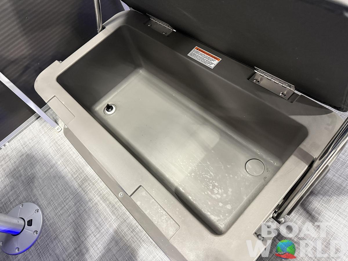 2026 Princecraft Vectra 21 RL Swingback Dinette Pontoon 